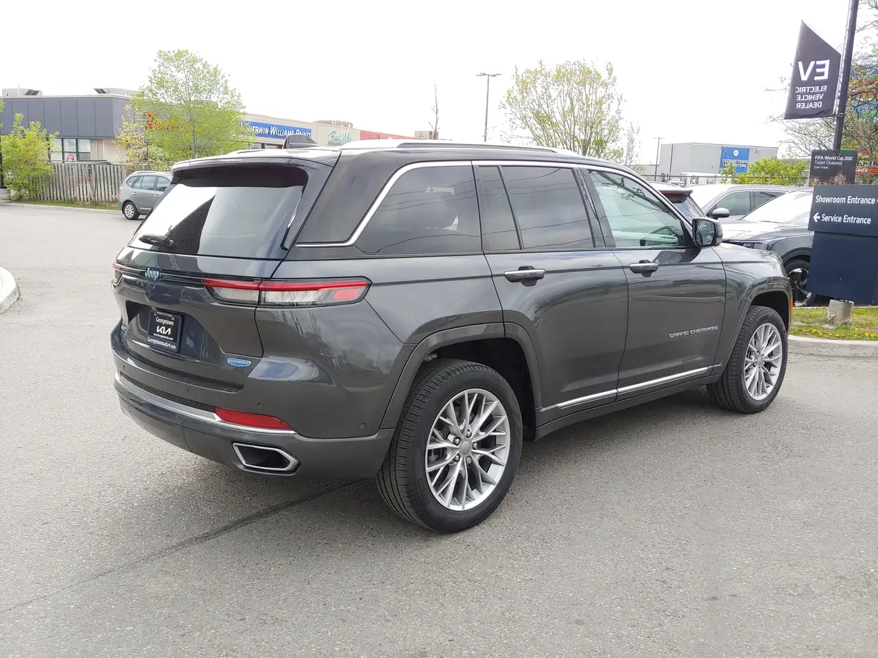 Jeep Grand Cherokee снимка Jeep Grand Cherokee