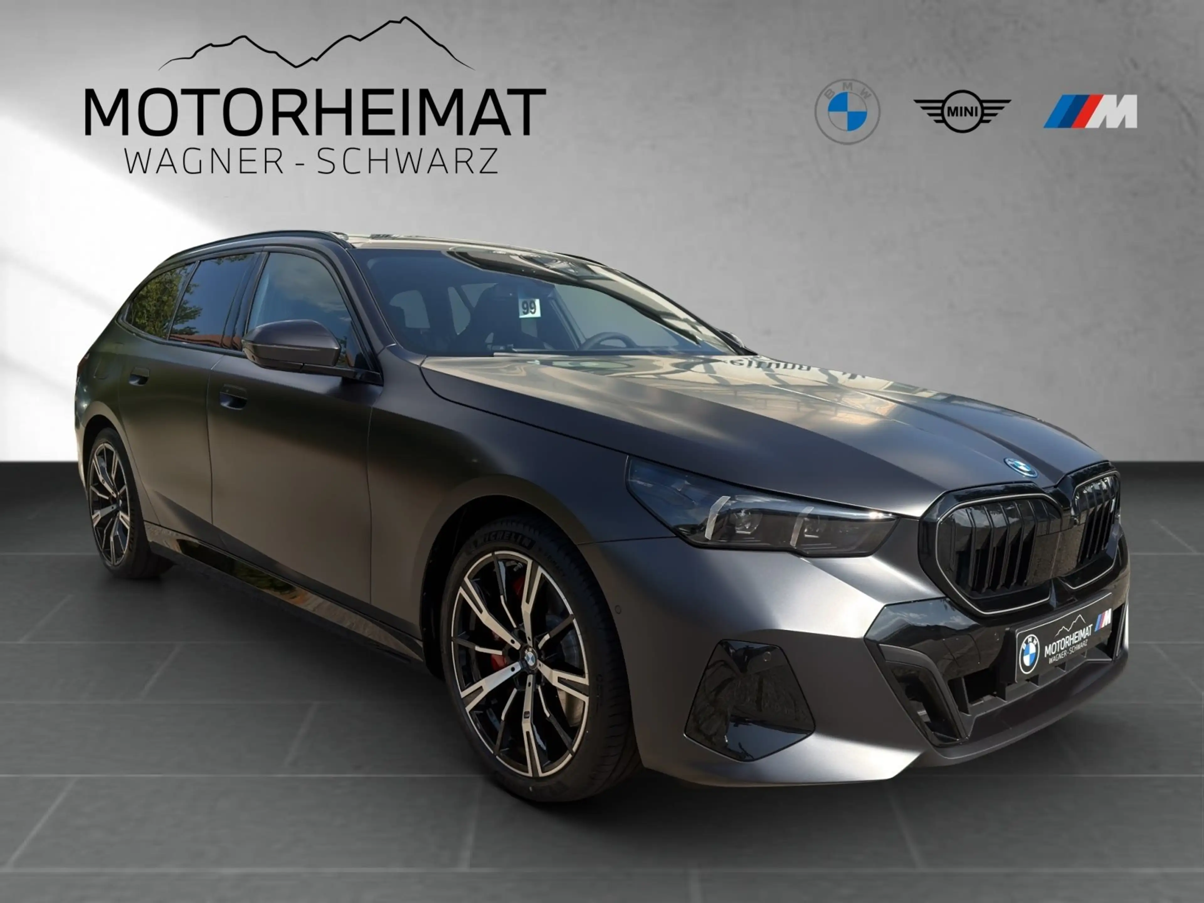 BMW i5 eDrive40 Touring — photo 4