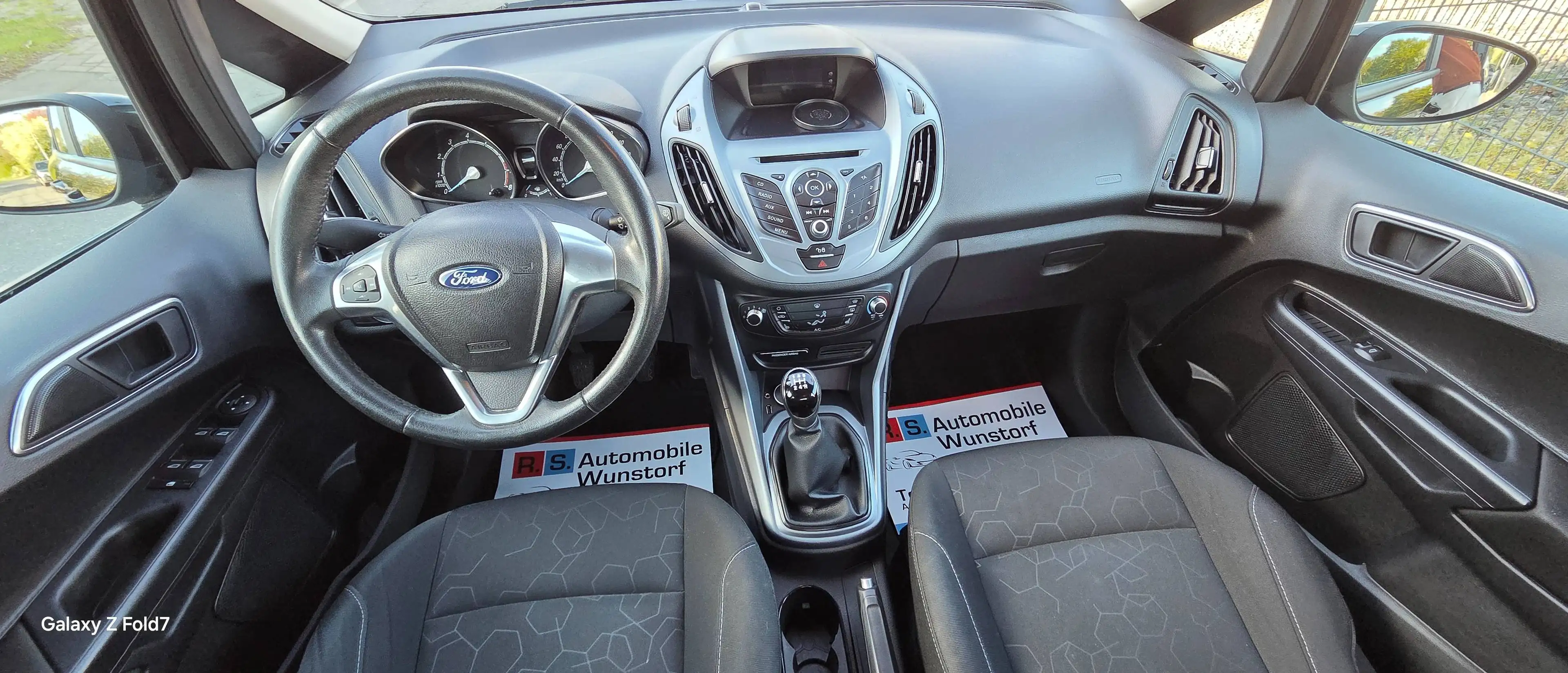 Ford B-Max Trend — photo 9