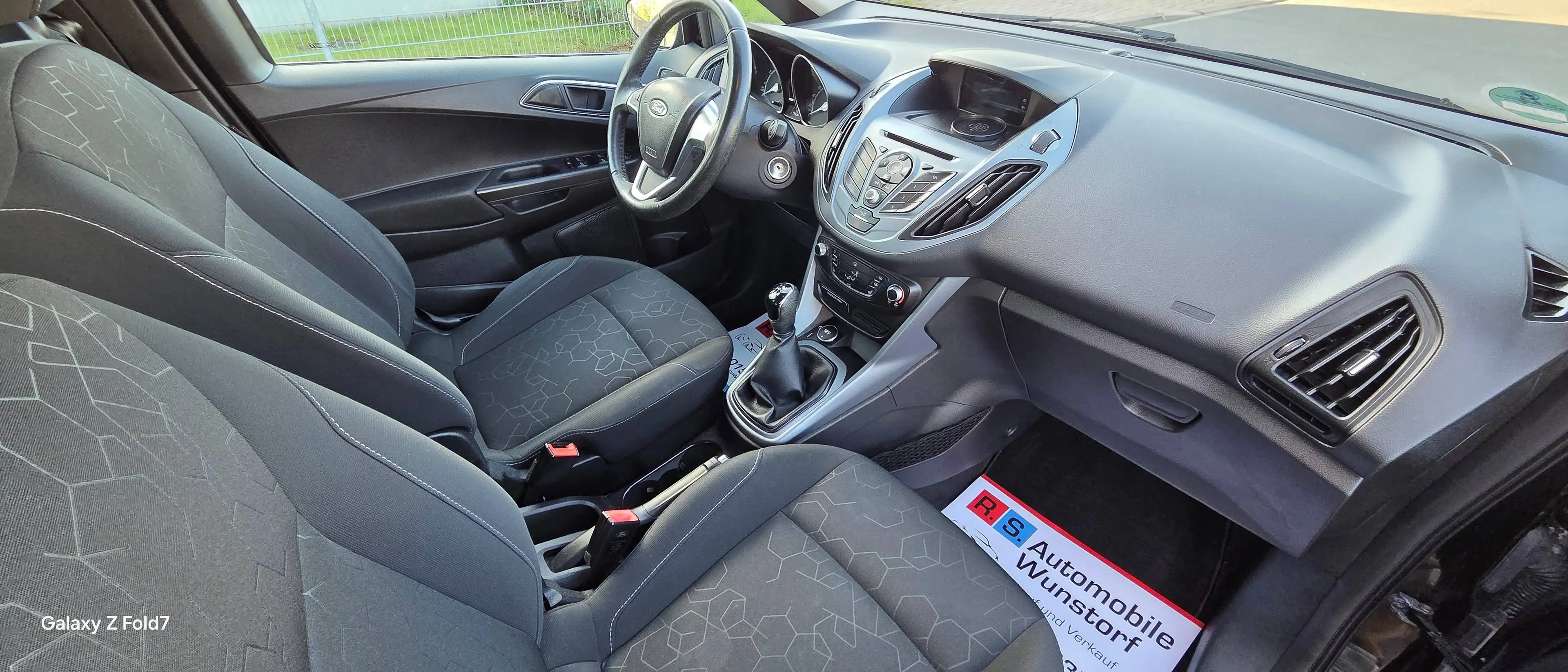 Ford B-Max Trend — photo 8