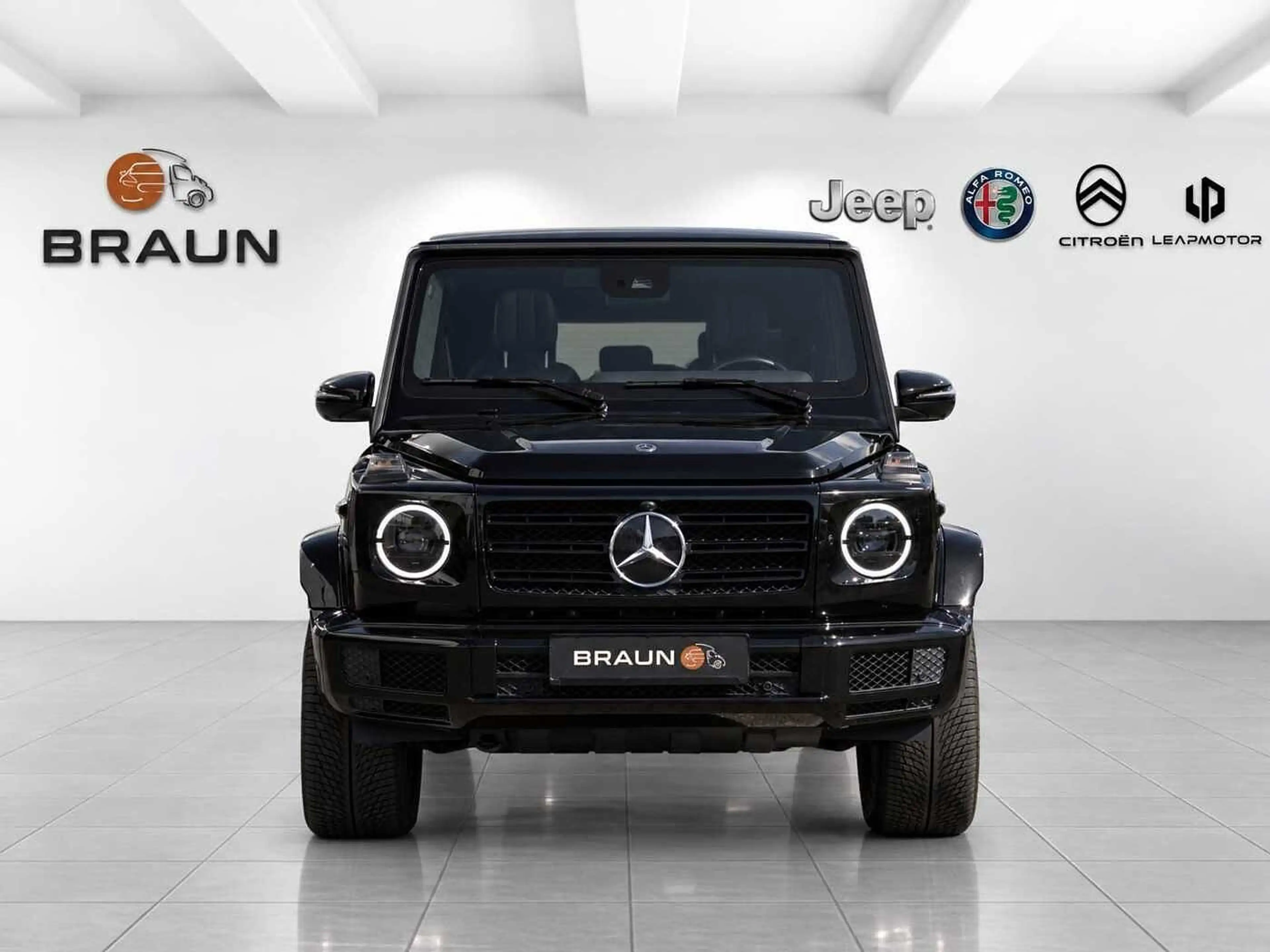 Mercedes-Benz G 500 9G-TRONIC AMG Line — photo 2