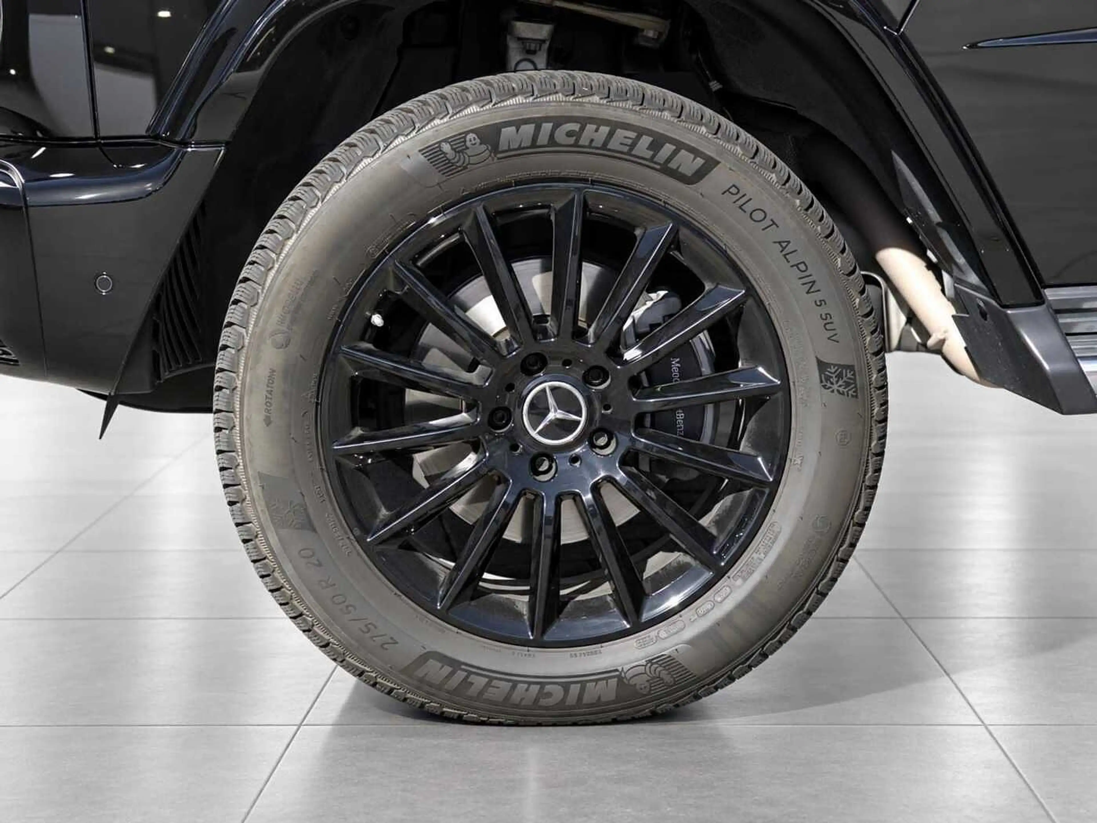 Mercedes-Benz G 500 9G-TRONIC AMG Line — photo 5
