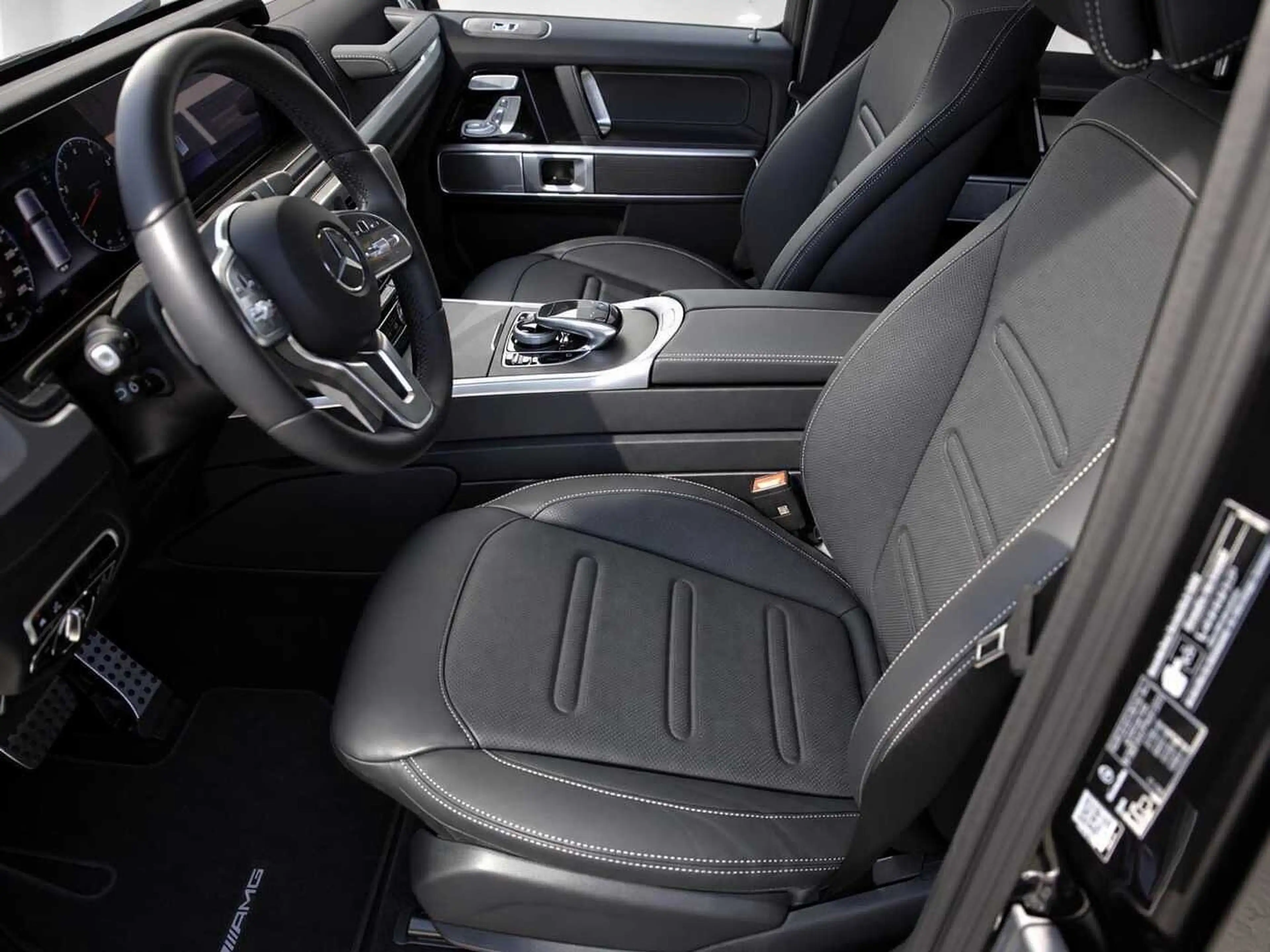 Mercedes-Benz G 500 9G-TRONIC AMG Line — photo 8