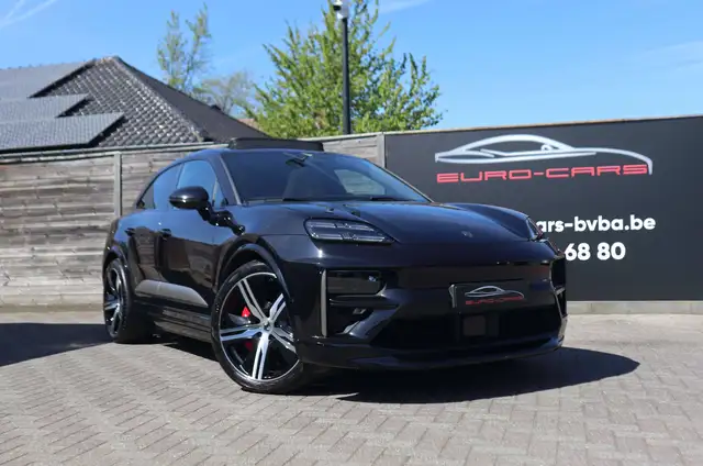 Porsche Macan Turbo/Headup/Pano/Luchtv/Matrix/Bose/Memory/Passenger Display /22" velgen 'Exclusive'-design