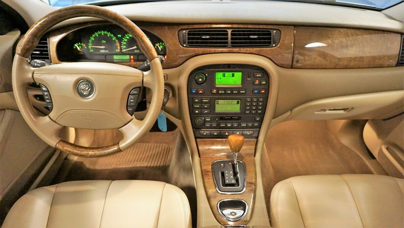 Jaguar S-Type 4.2 V8 Executive Seafrost/Beige PDC Sitzh — photo 10