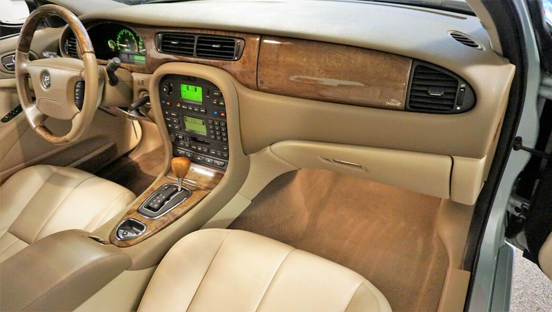 Jaguar S-Type 4.2 V8 Executive Seafrost/Beige PDC Sitzh — photo 9