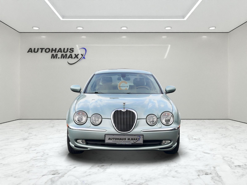 Jaguar S-Type 4.2 V8 Executive Seafrost/Beige PDC Sitzh — photo 3