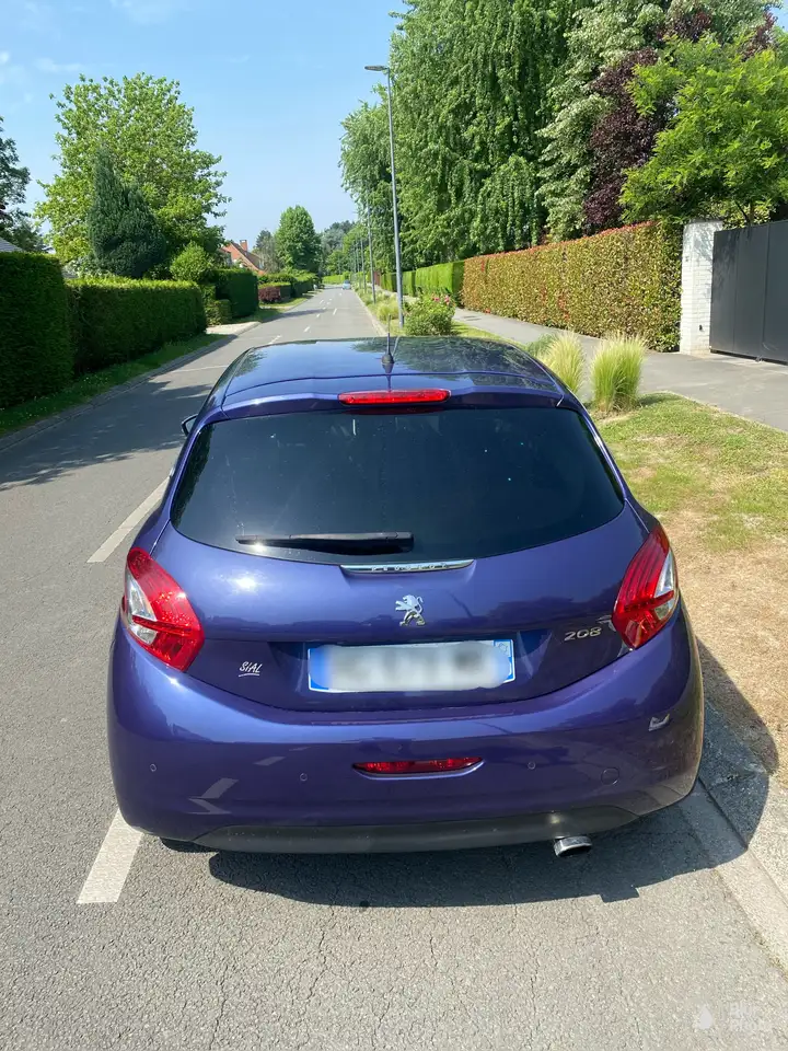 Peugeot 208 208 — photo 4