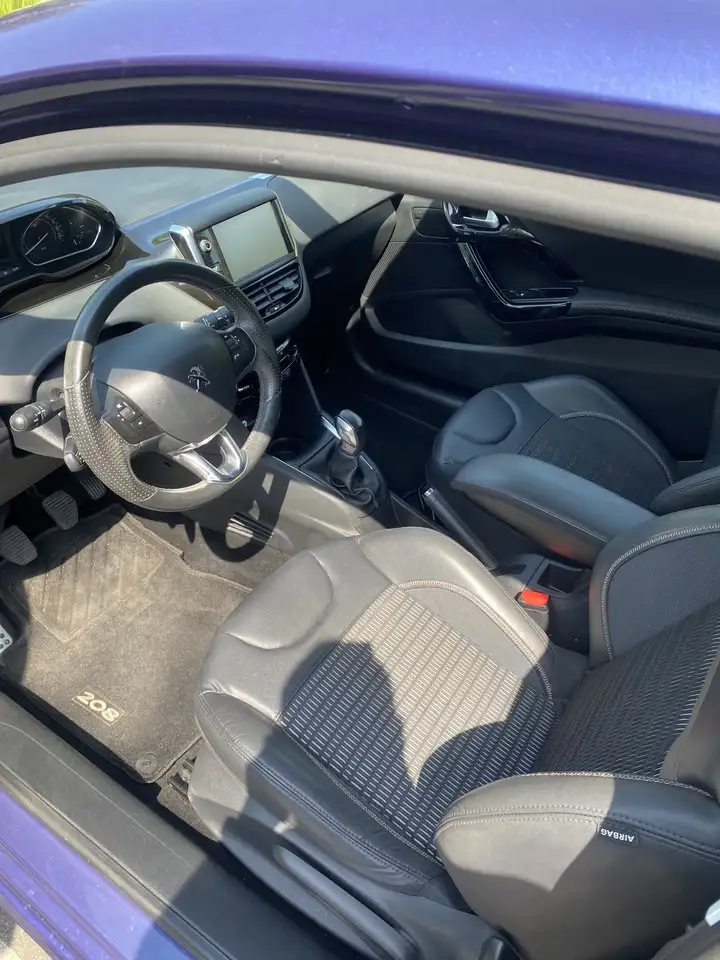 Peugeot 208 208 — photo 8