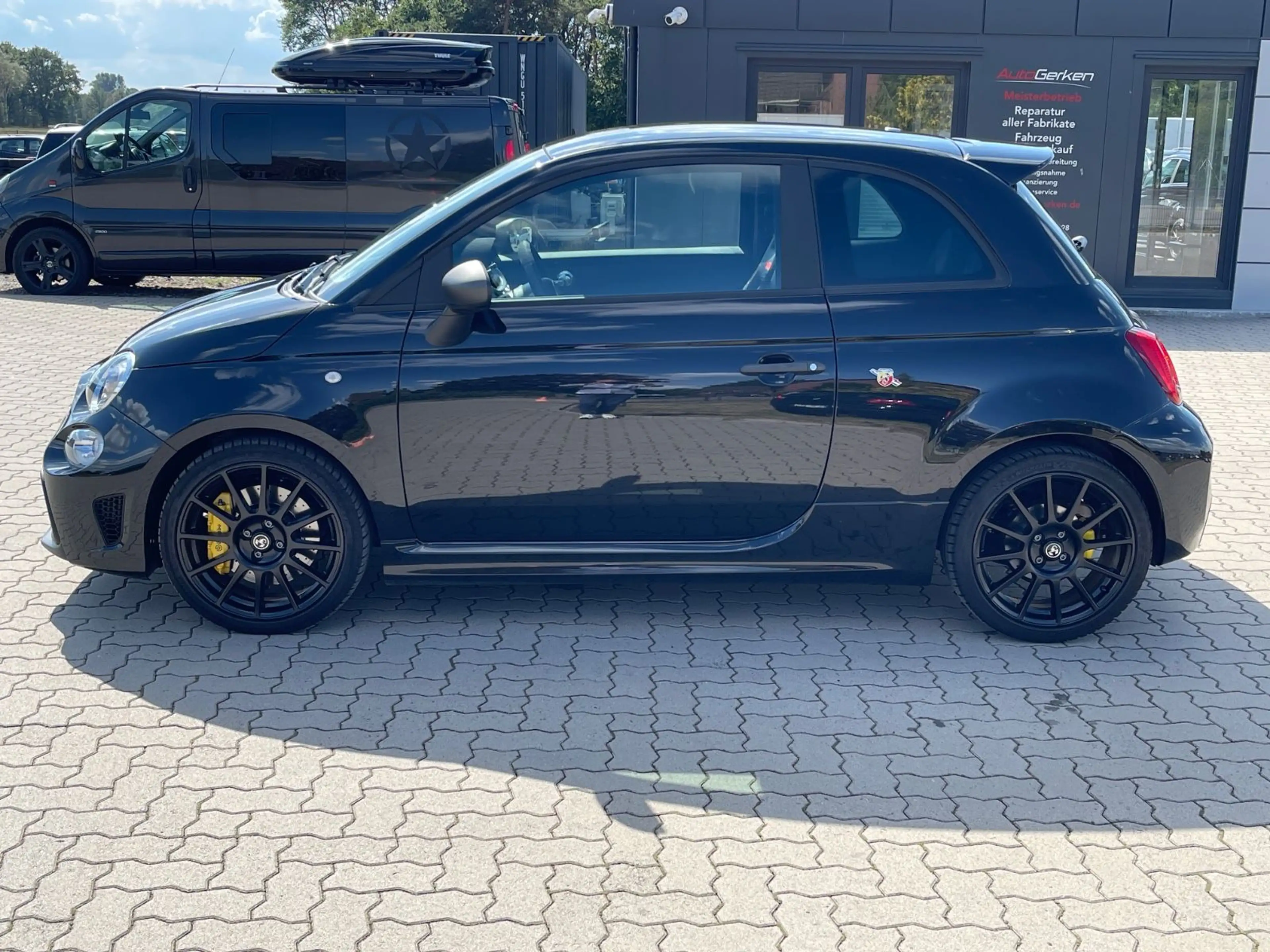 Abarth 695 1.4 Turbo Competizione BEATS Standheizung — photo 9