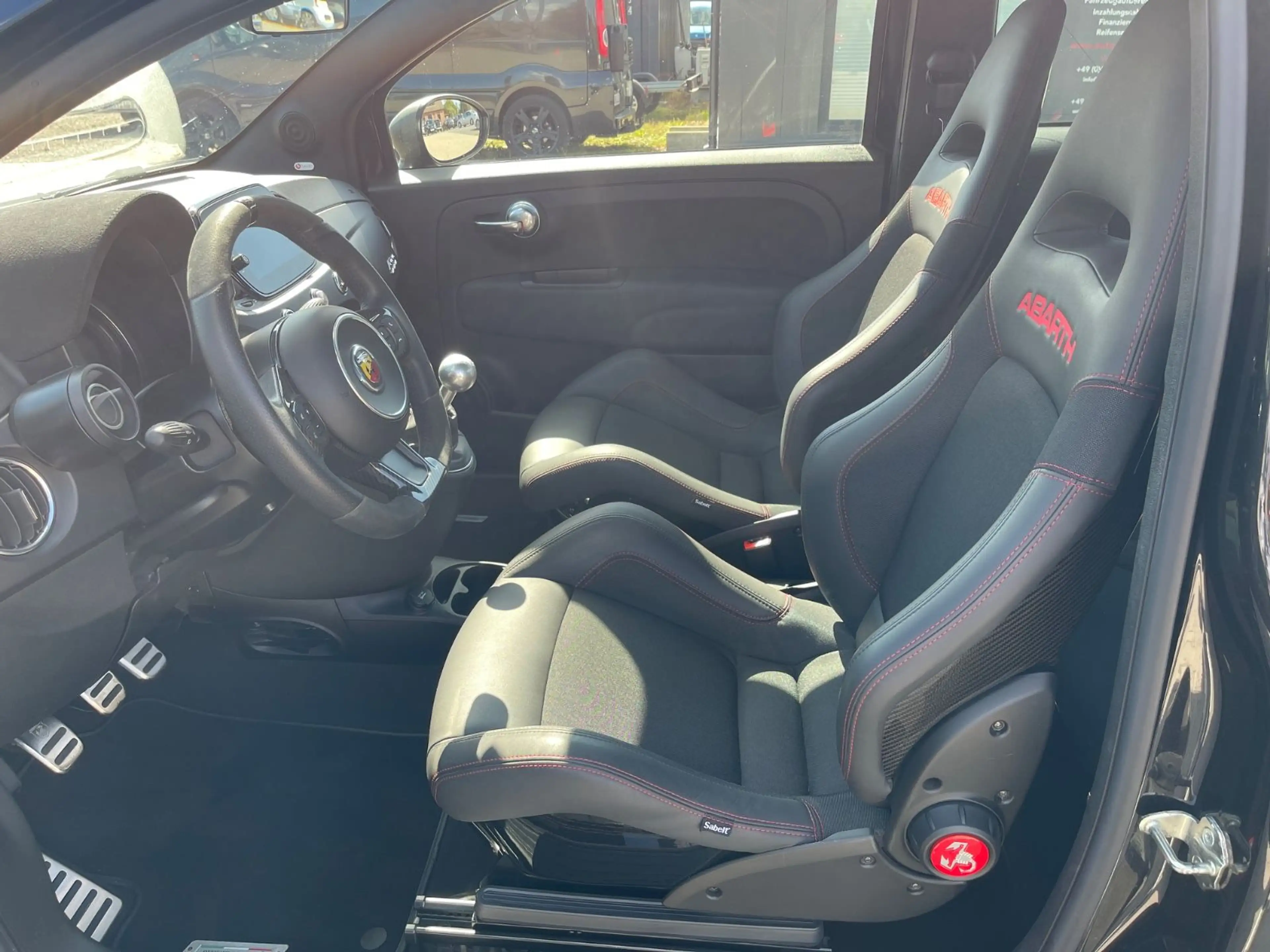 Abarth 695 1.4 Turbo Competizione BEATS Standheizung — photo 10