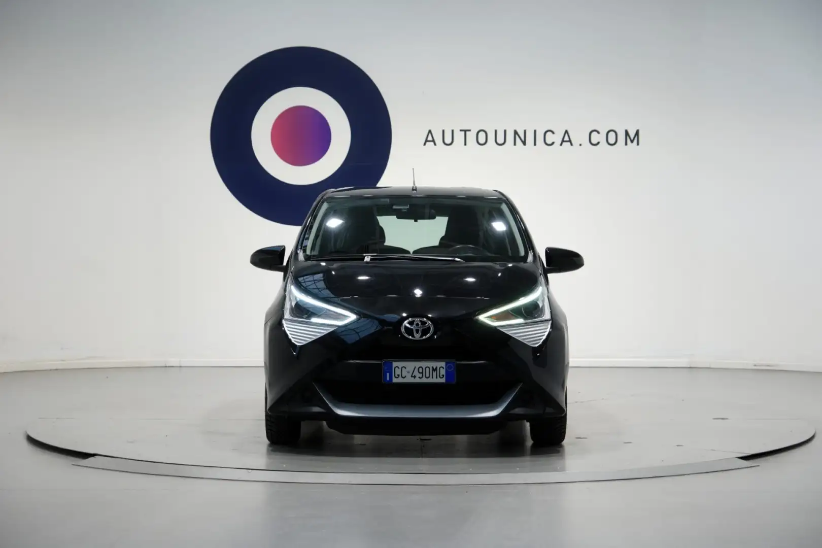 Toyota Aygo CONNECT 1.0 VVT-i 72 CV 5 PORTE X-WAVE NEOPATENTAT Noir - 2