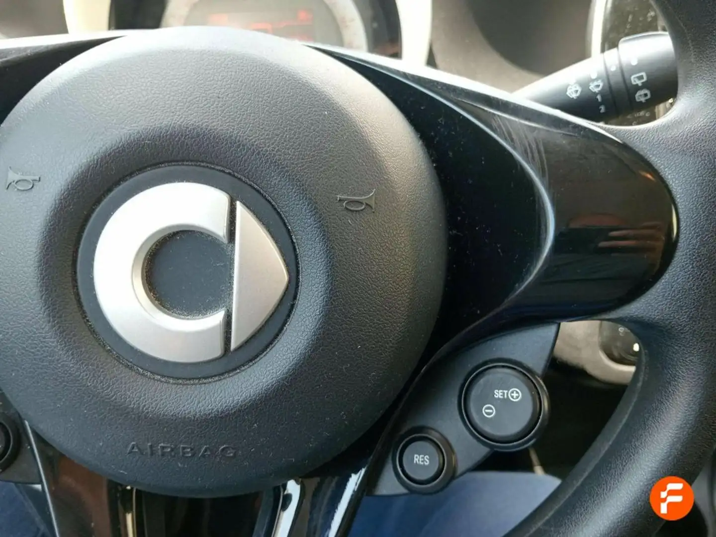 smart forFour 1.0 52kW (71CV) S/S Gris - 1