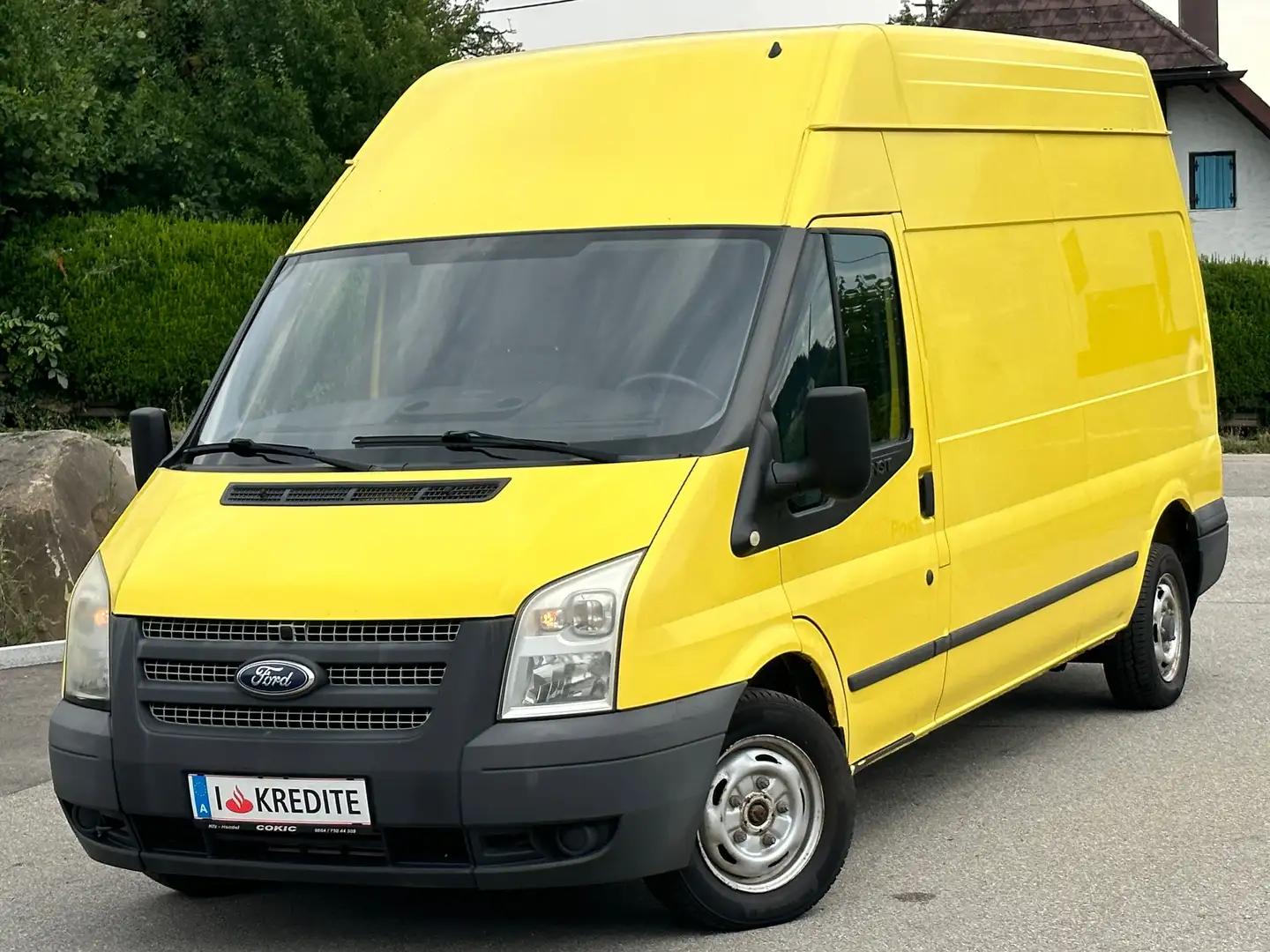 Ford Transit FT300-Hoch-Lang-Öamtc-Kredit-1Besitz-10.000€ Yellow - 1