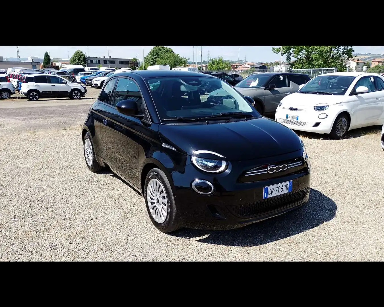 Fiat 500 Nuova 500 Hatchback My23 La Nuova 500 - 320 Berlin Nero - 2