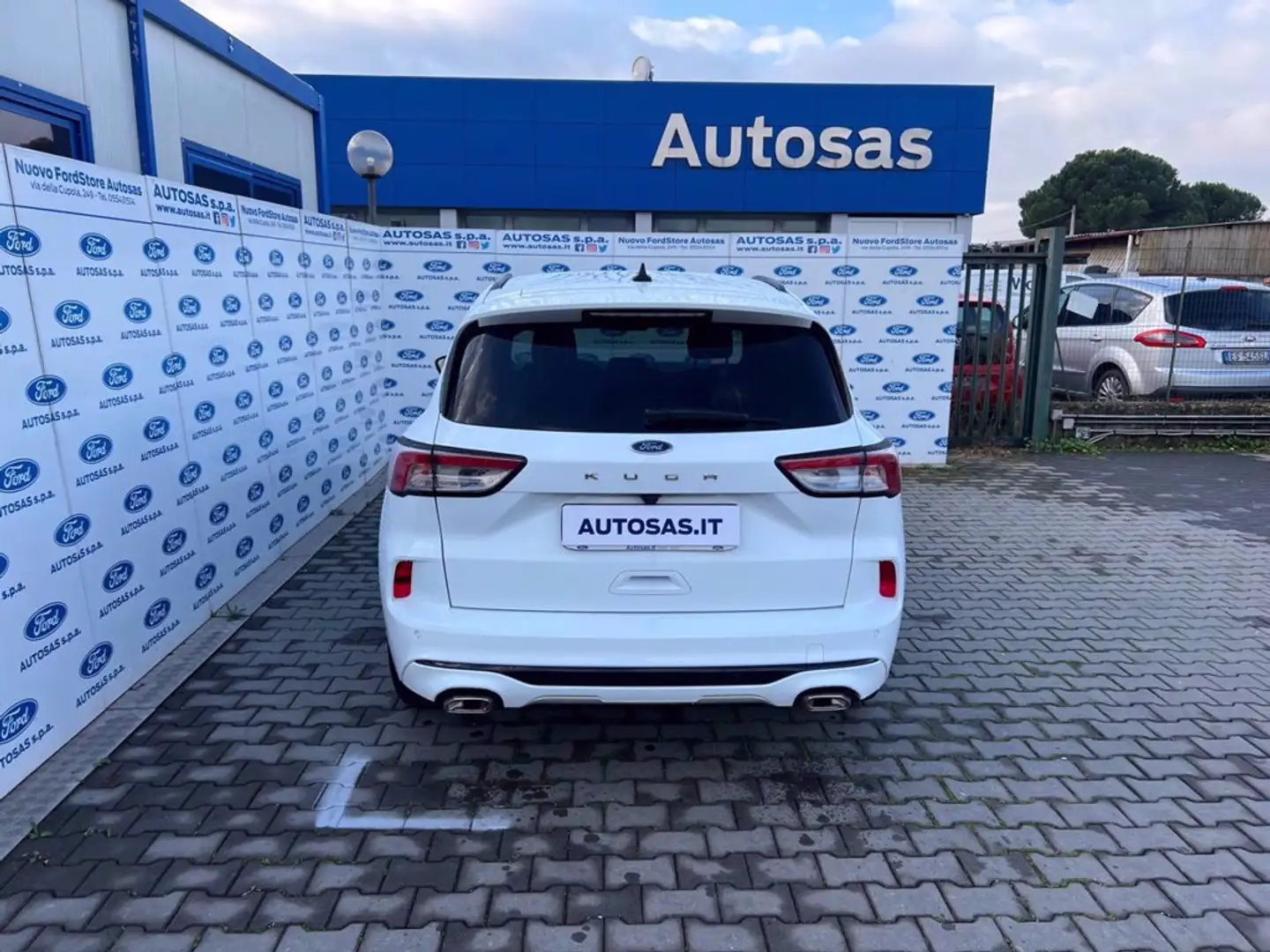 Ford Kuga 1.5 EcoBoost 150 CV 2WD ST-Line Blanc - 2