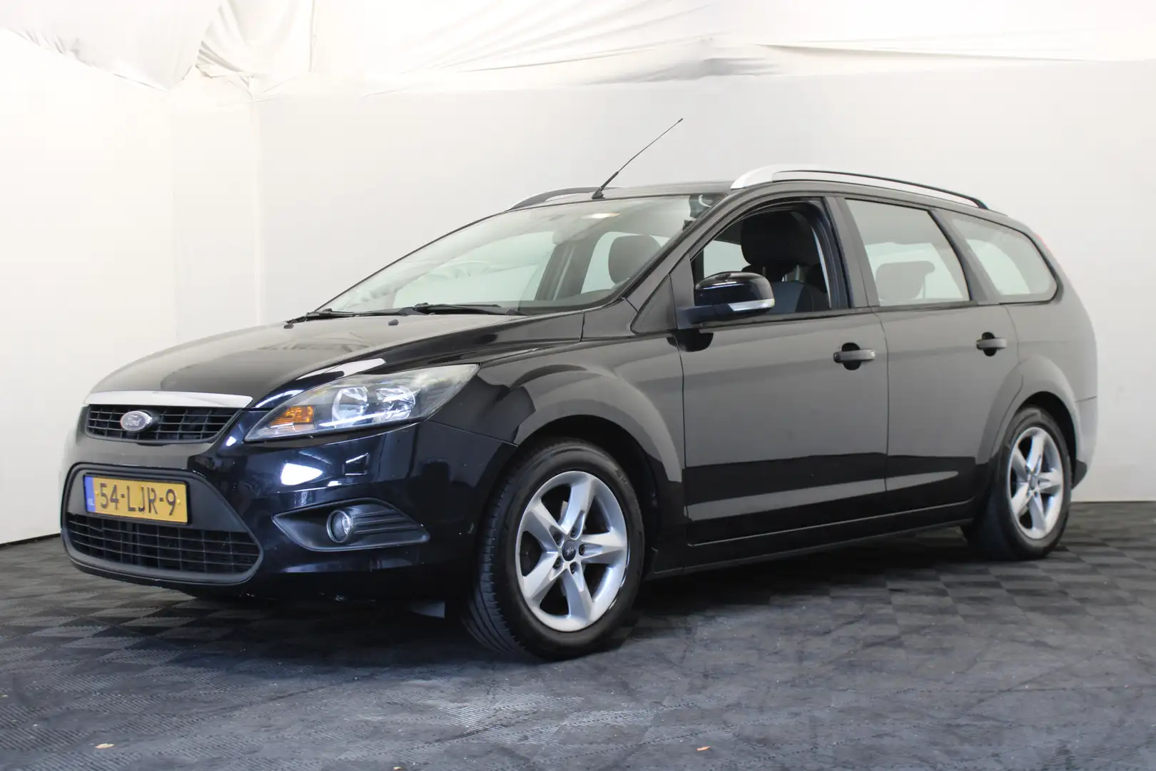 Ford Focus Wagon 1.6 Comfort |Cruise| Černá - 1