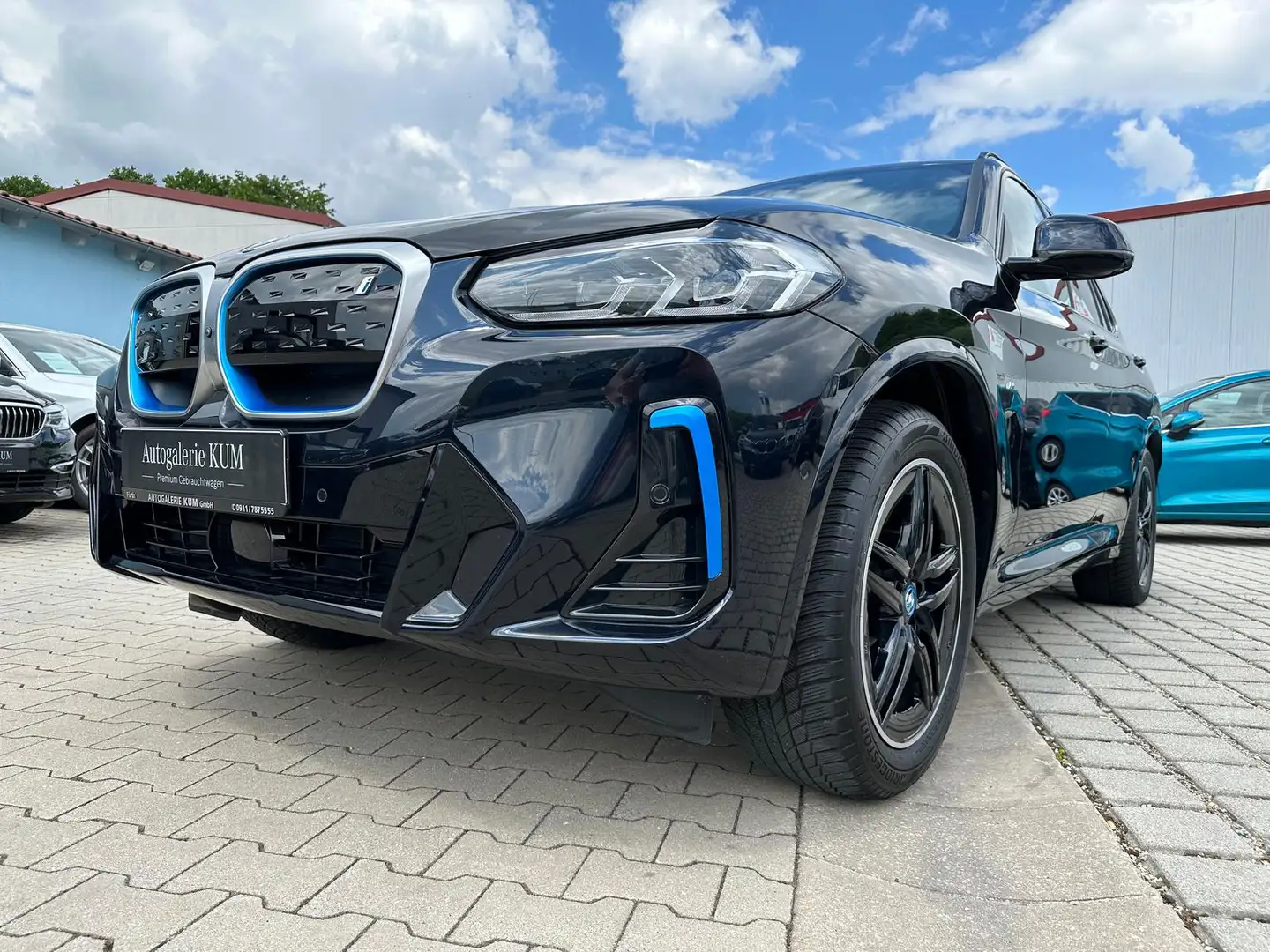 BMW iX3 Impressive M-Sport Pano. Leder, AppleCar, ACC Fekete - 2