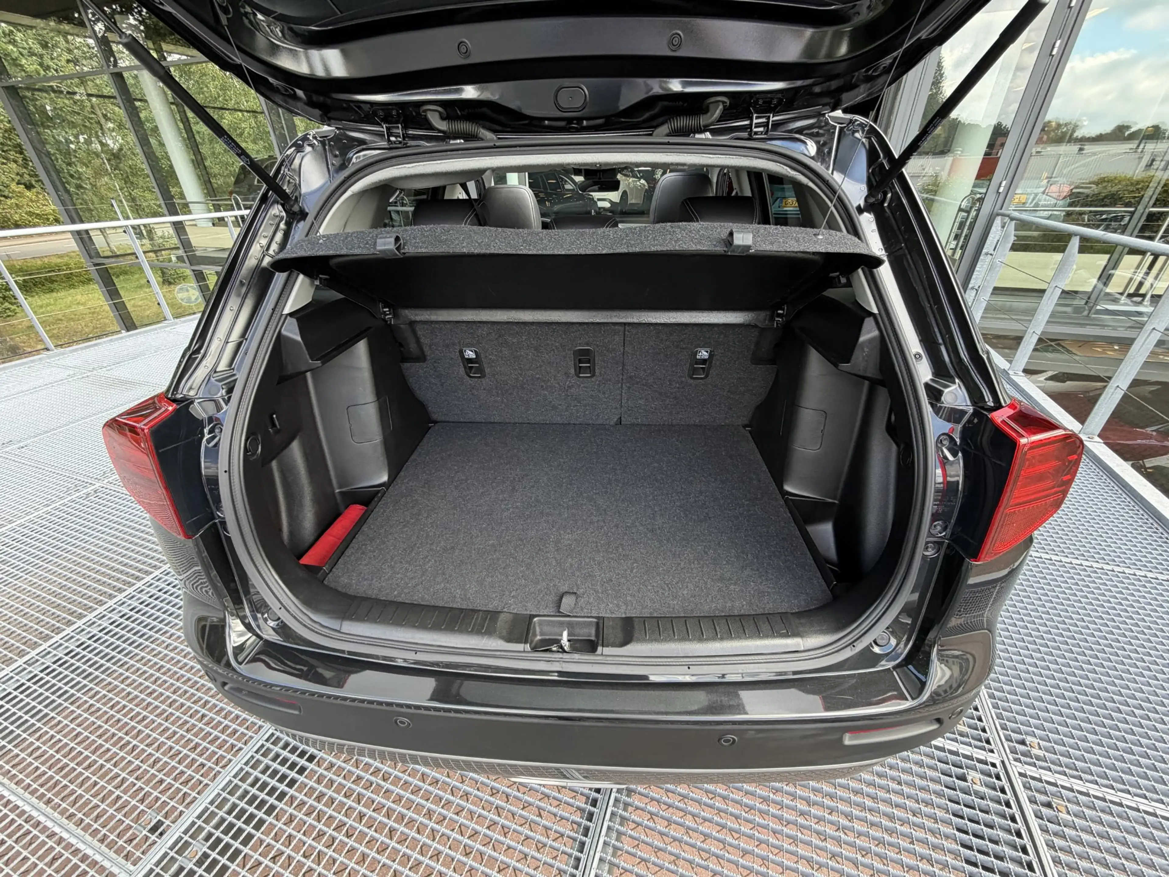 Suzuki Vitara 1.5 Hybrid Style Automaat 115PK | Panoramadak | Ha — photo 9