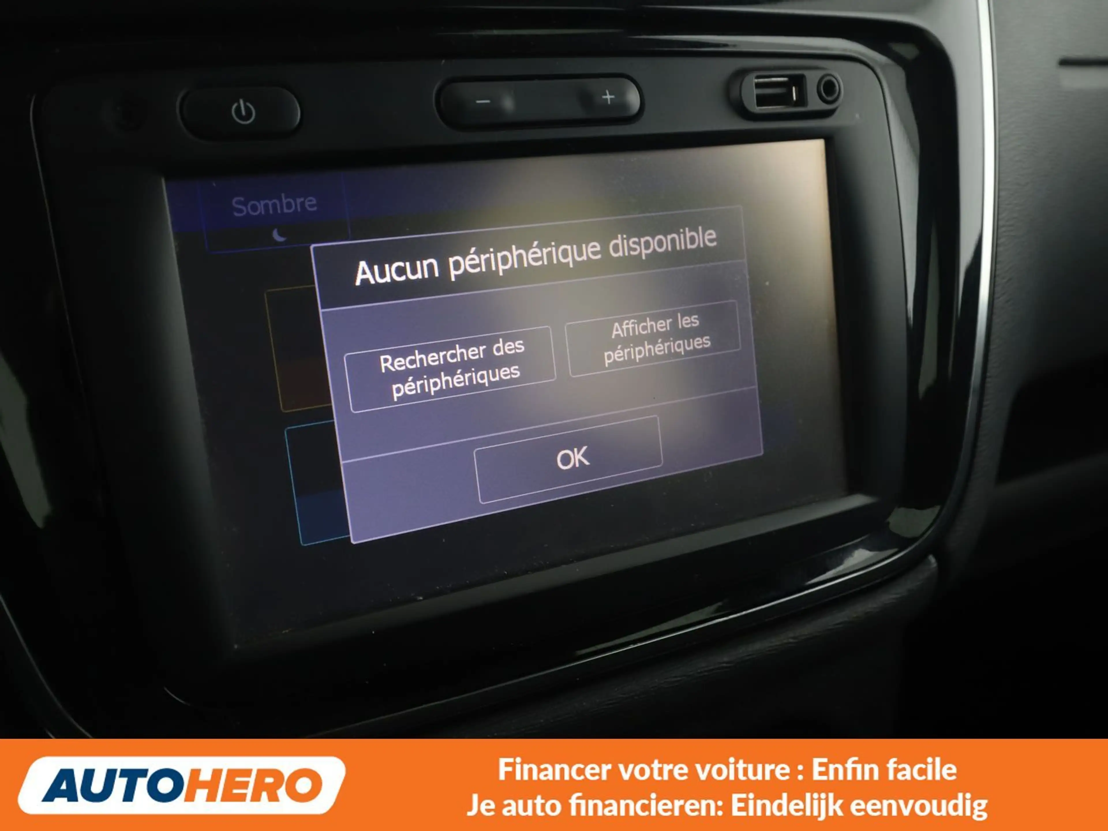 Dacia Lodgy 1.6 SCe Comfort — photo 7