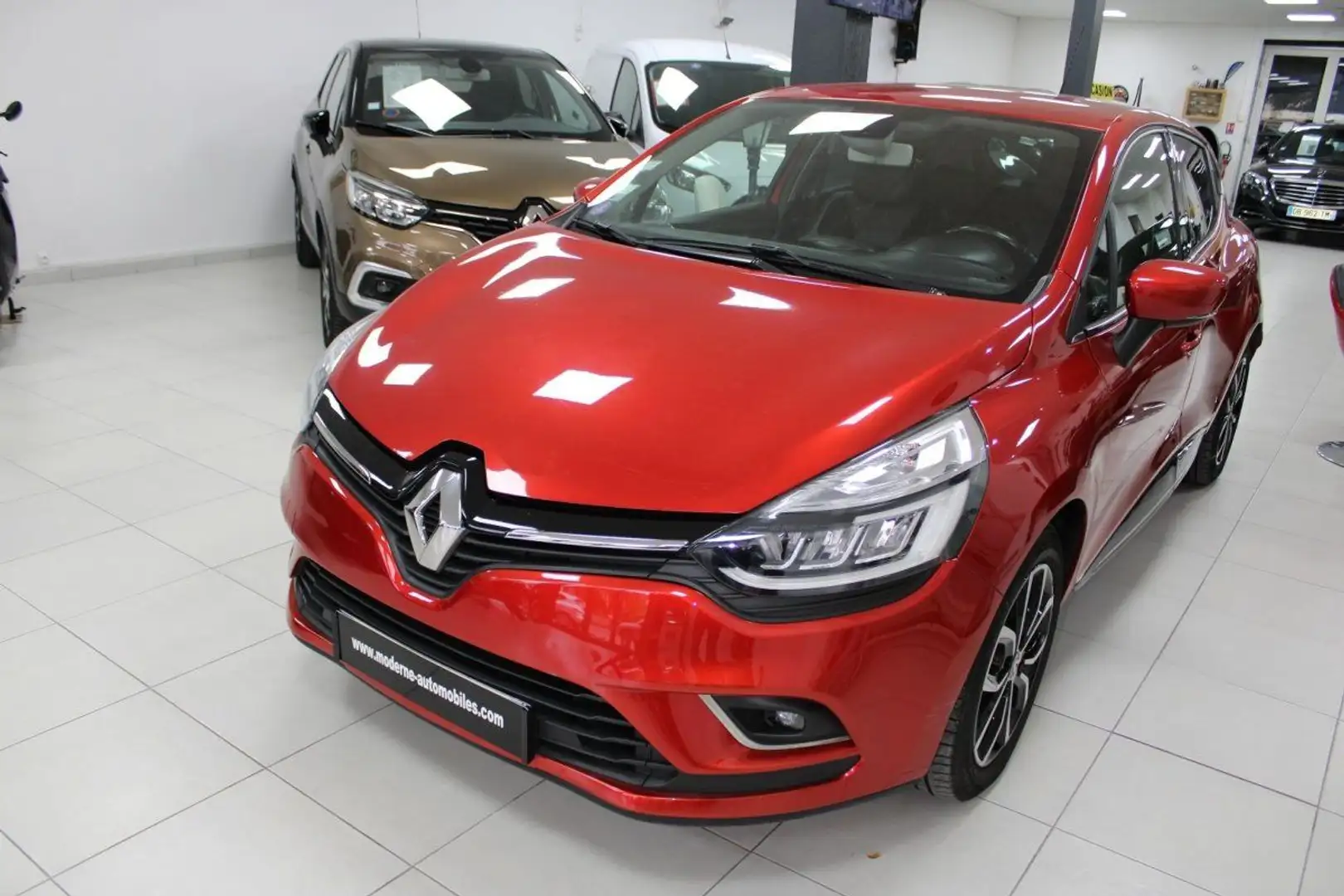 Renault Clio IV 0.9 TCE 90CH ENERGY INTENS 5P EURO6C Rot - 1