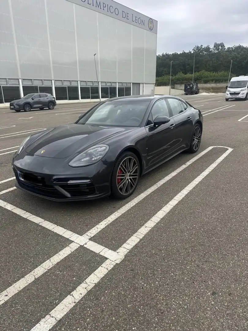 Porsche Panamera Turbo Aut. - 1