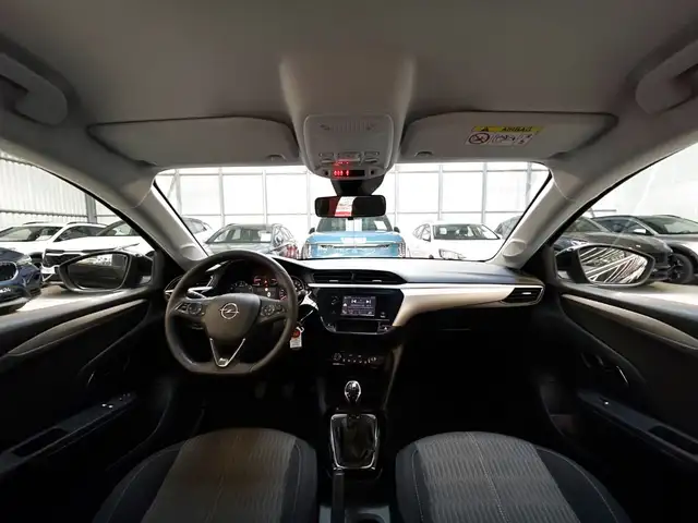 Opel Corsa view 9