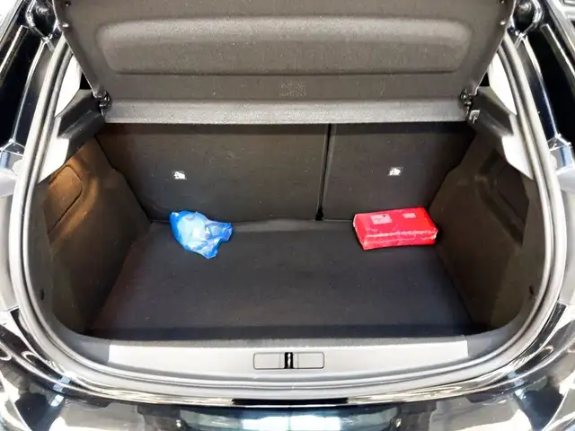 Opel Corsa view 6