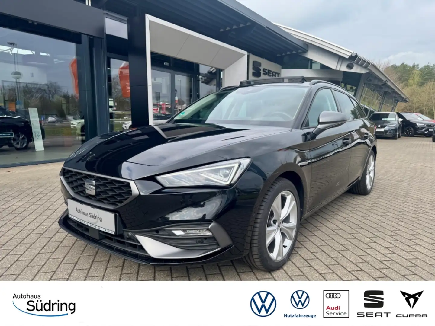 SEAT Leon Sportstourer 1,5eTSI FR DSG *Facelift* Rfk. Schwarz - 1