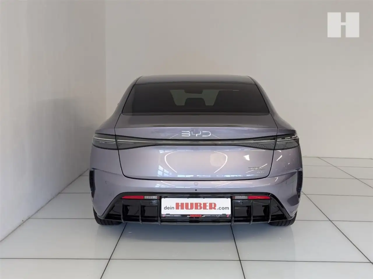 BYD SEAL