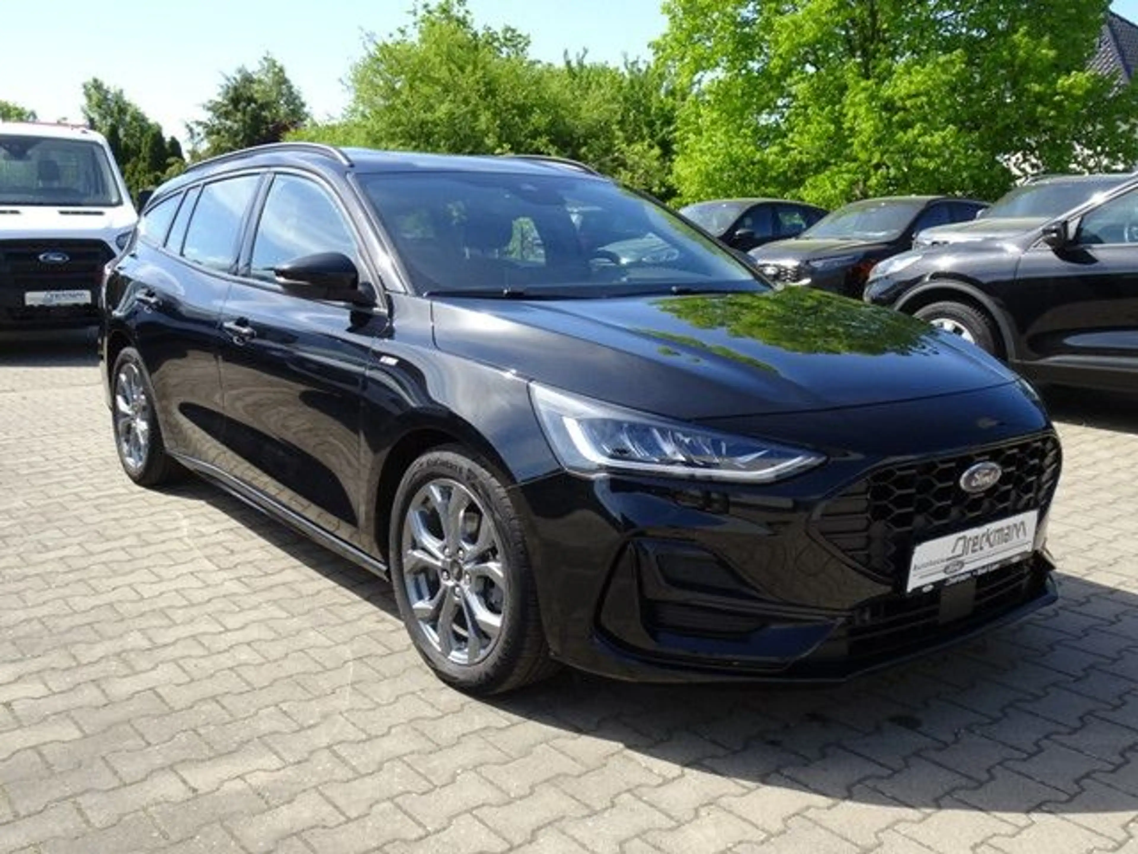 Ford Focus Turnier ST-Line Design — photo 3