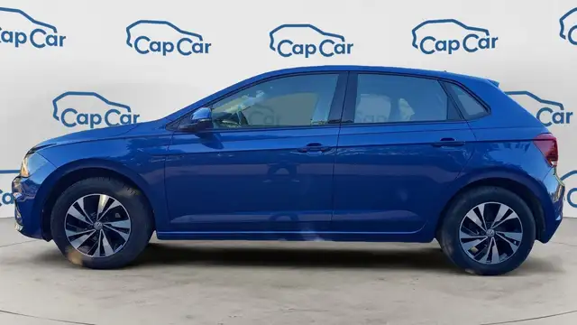 Volkswagen Polo view 2