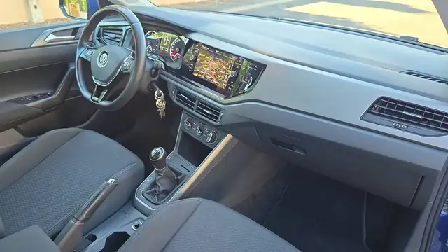 Volkswagen Polo view 10