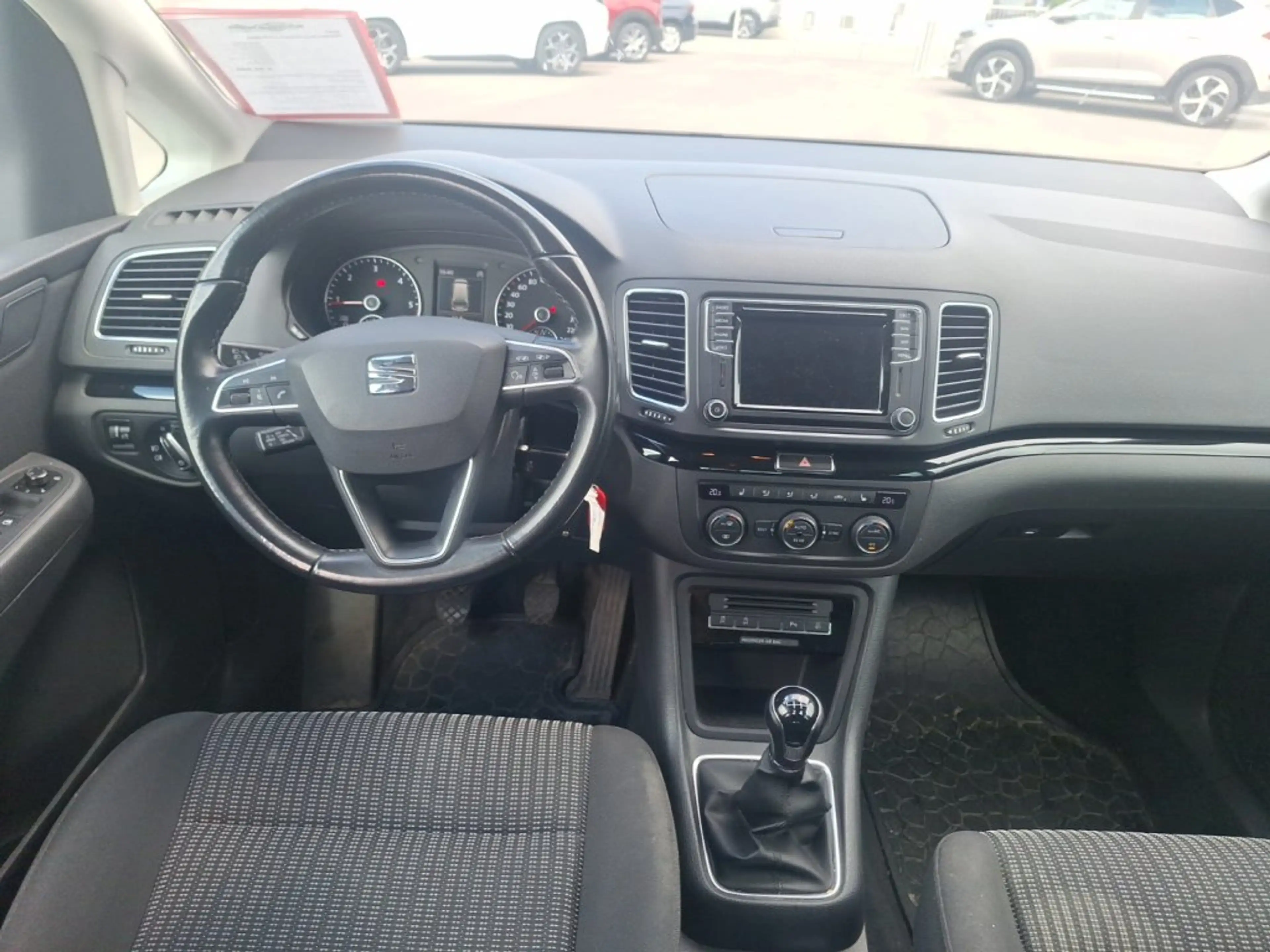 SEAT Alhambra Diesel Buisness 2,0TDI 7Sitze — photo 3