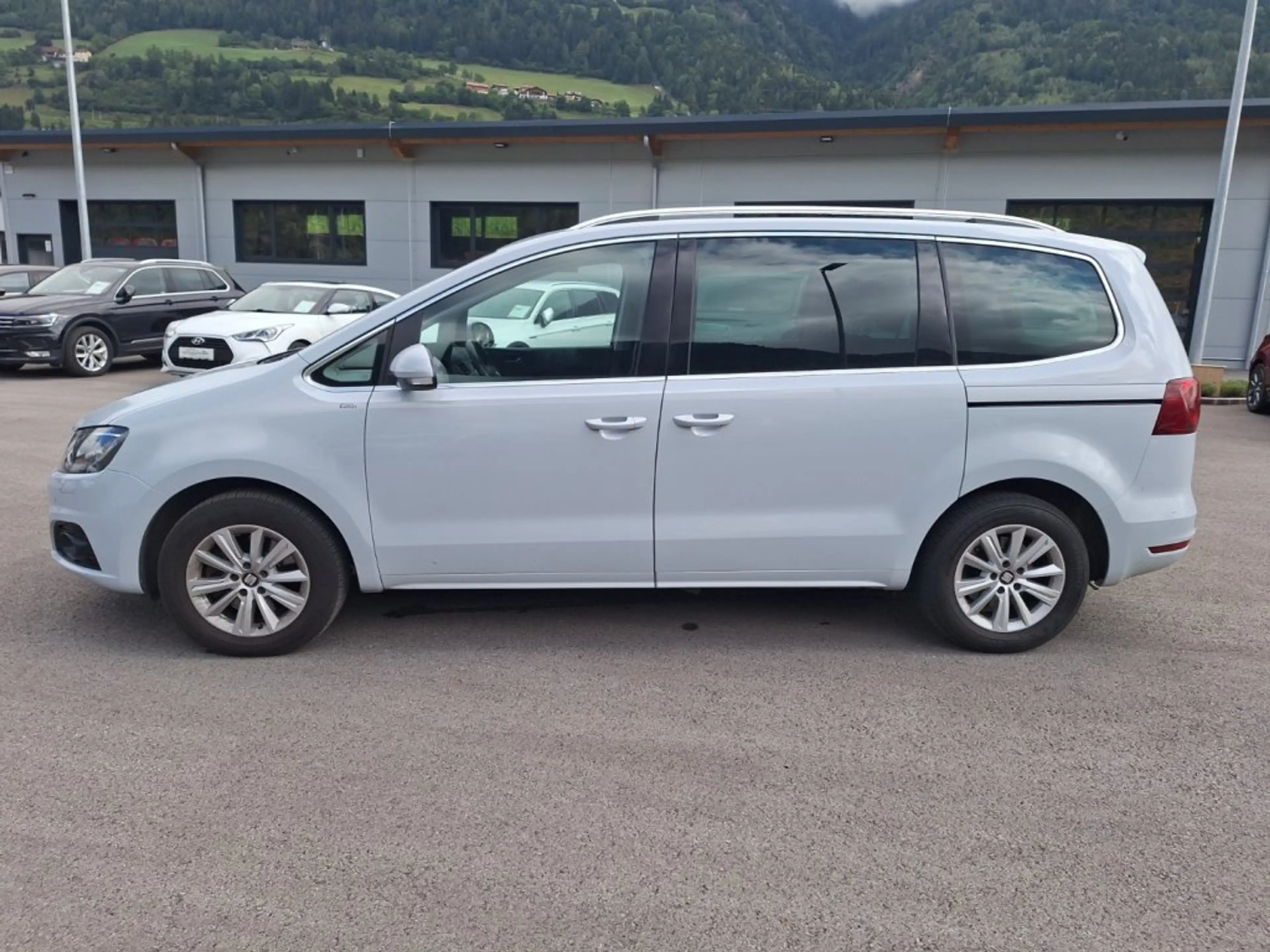 SEAT Alhambra Diesel Buisness 2,0TDI 7Sitze — photo 4