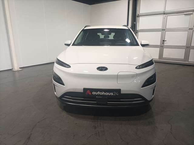 Hyundai Kona Select 39,2kWh ParkPilot|Sitzhz|App