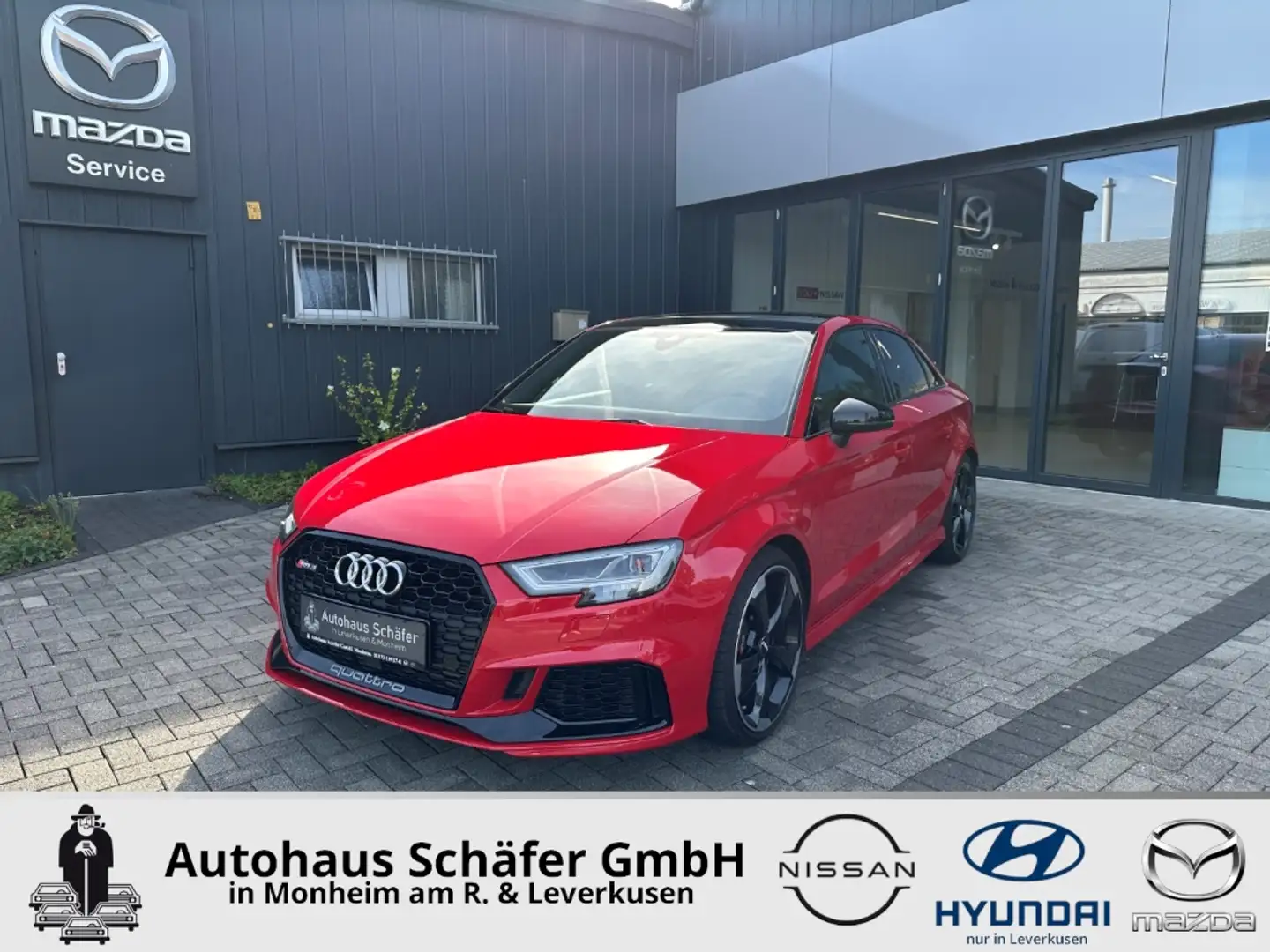 Audi RS3 Lim. Quattro AD El. Panodach Navi Leder Digitales Rot - 1