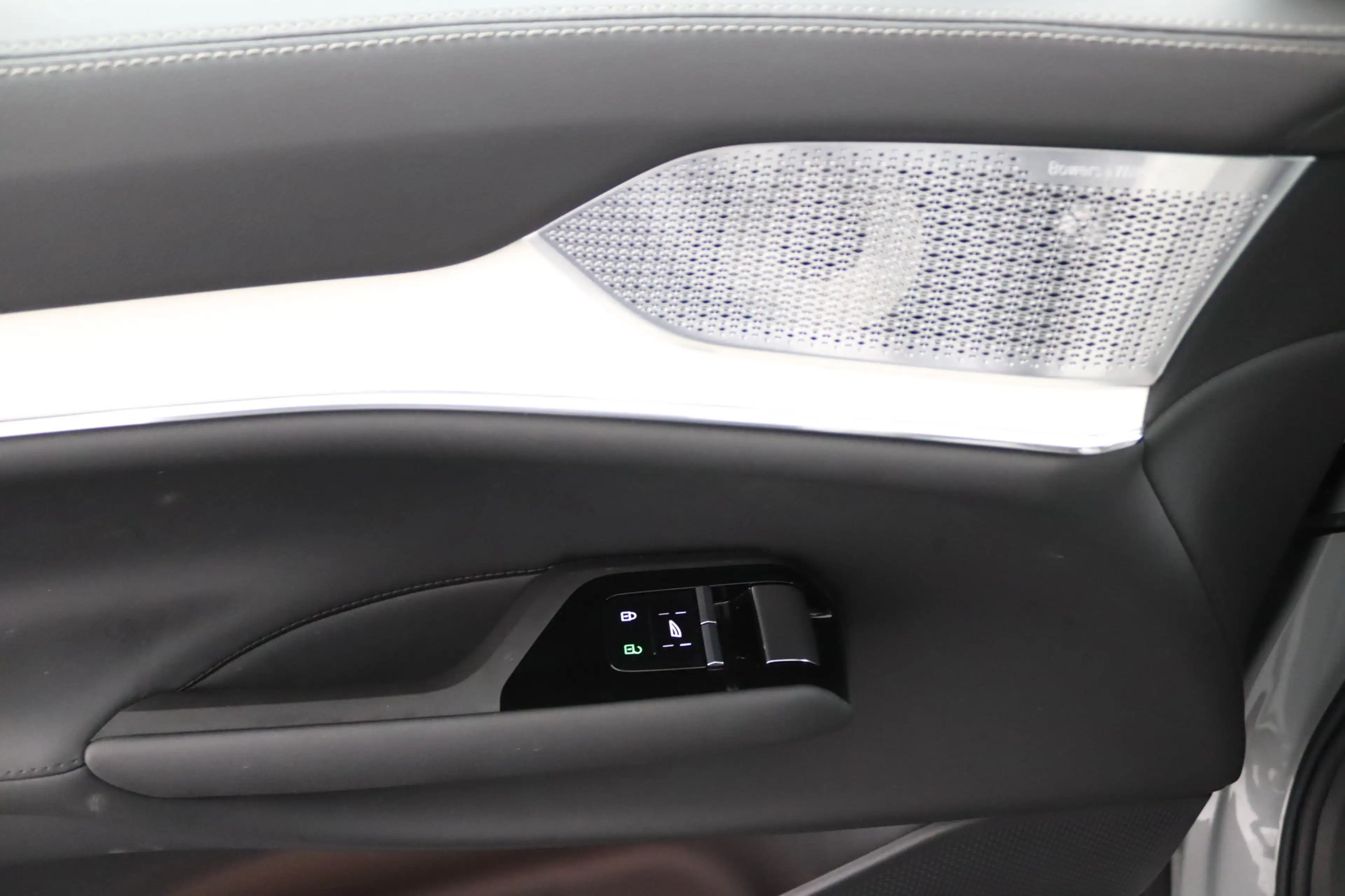 Volvo EX90 Twin Motor Performance Ultra 7p. 111 kWh | Bowers& — photo 20