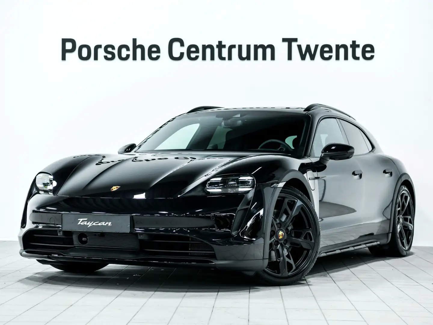 Porsche Taycan 4 Cross Turismo Performance-accu Plus Zwart - 1