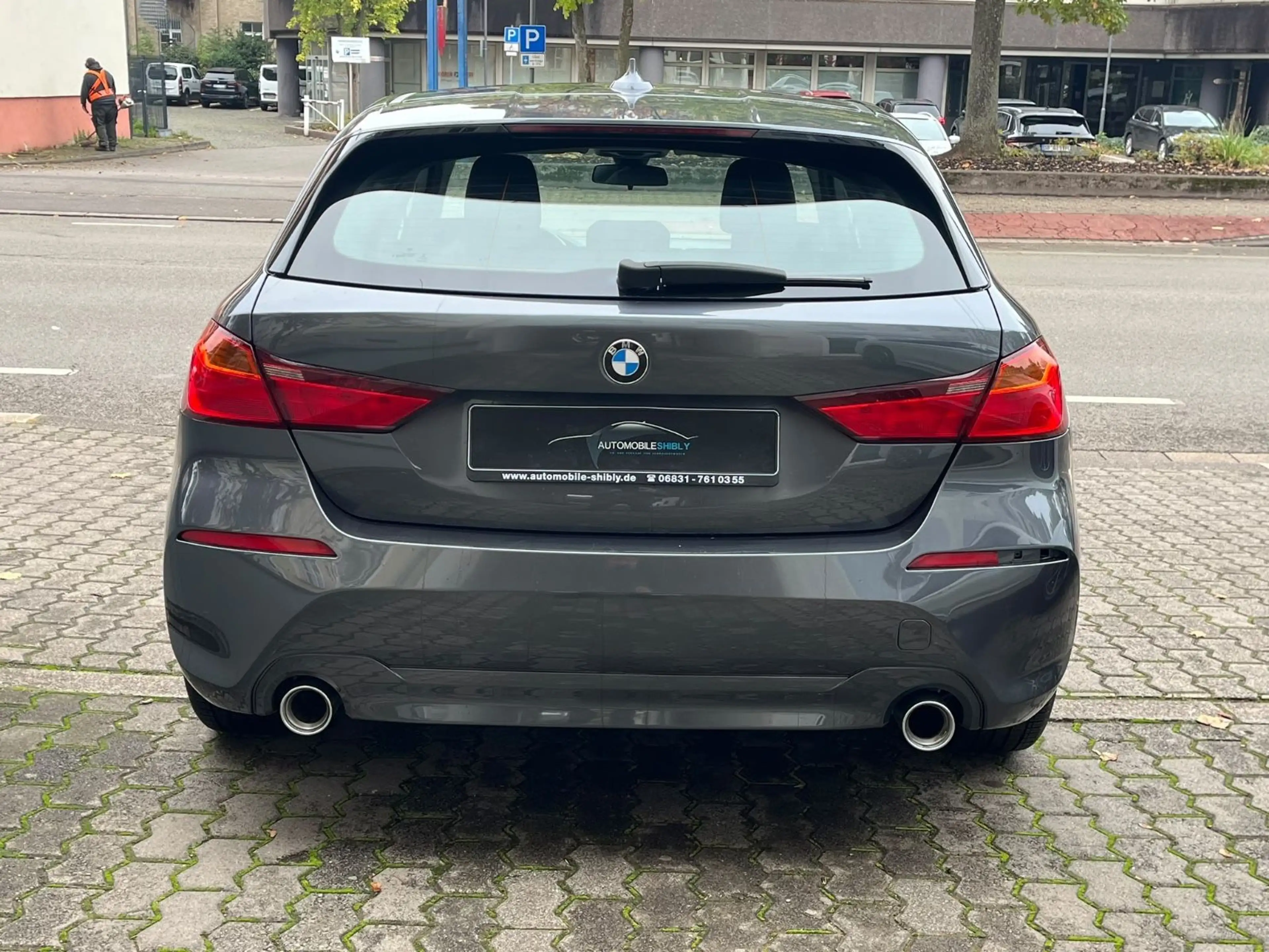 BMW 118 d Advantage Navi — photo 7