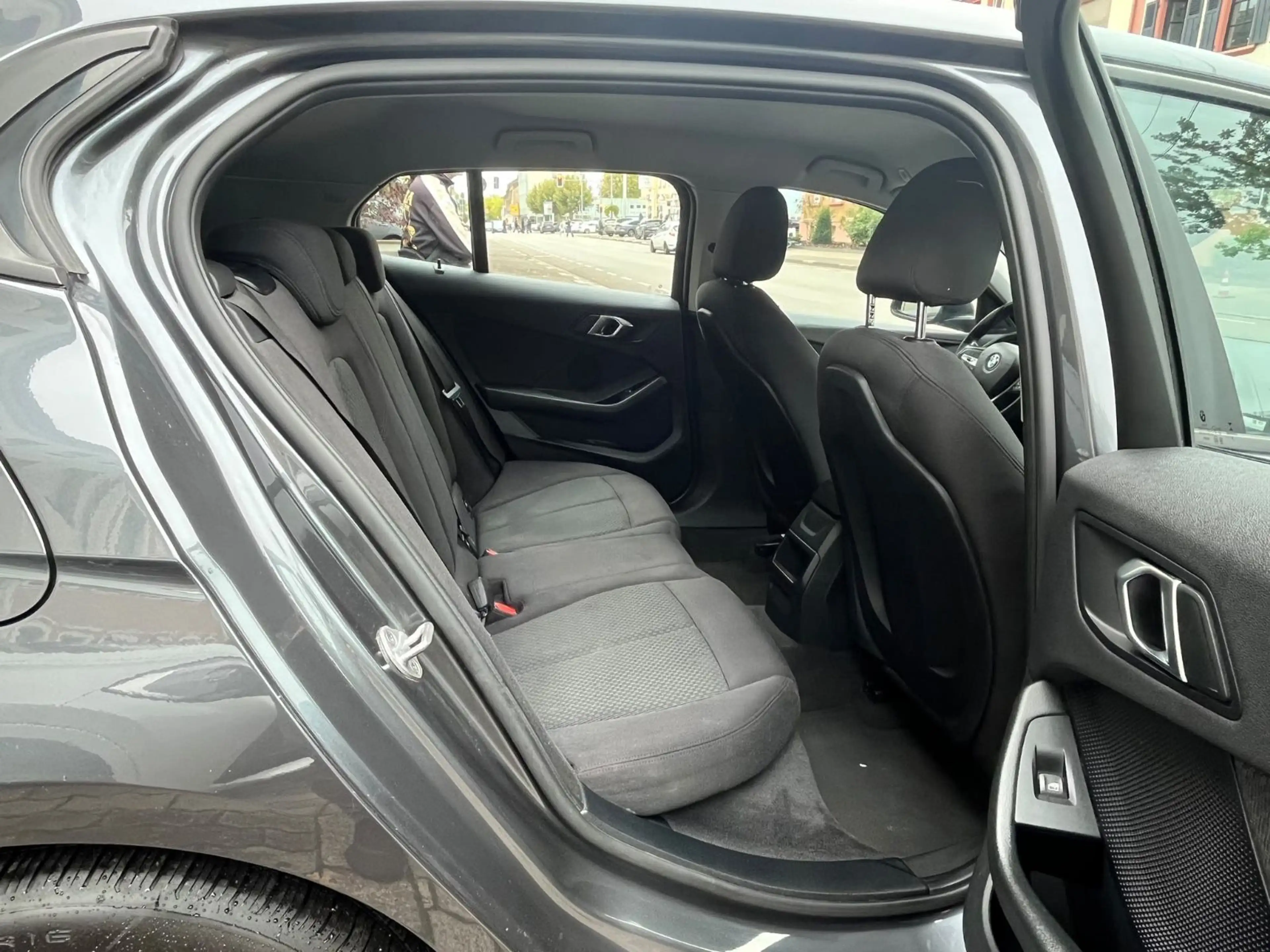 BMW 118 d Advantage Navi — photo 14