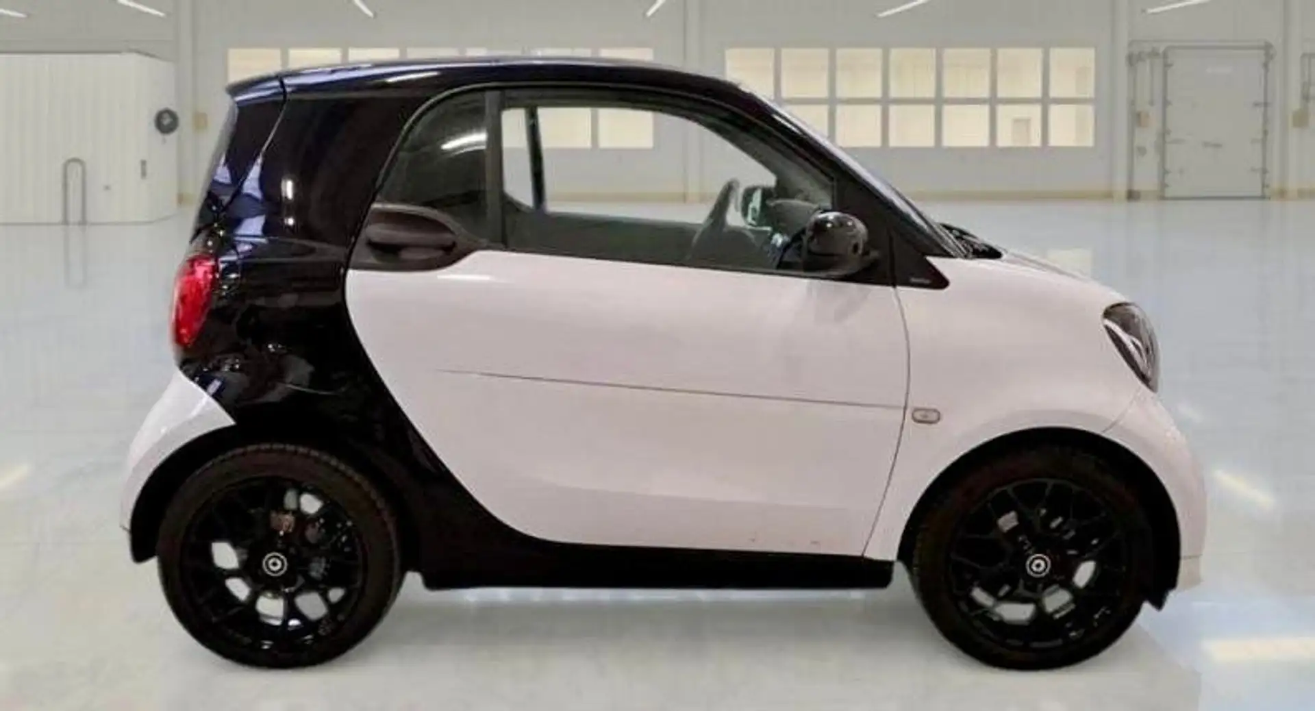 smart forTwo Fortwo 1.0 mhd*SUPER PASSION*IVA ESP*UNIPRO*LED* Bianco - 2