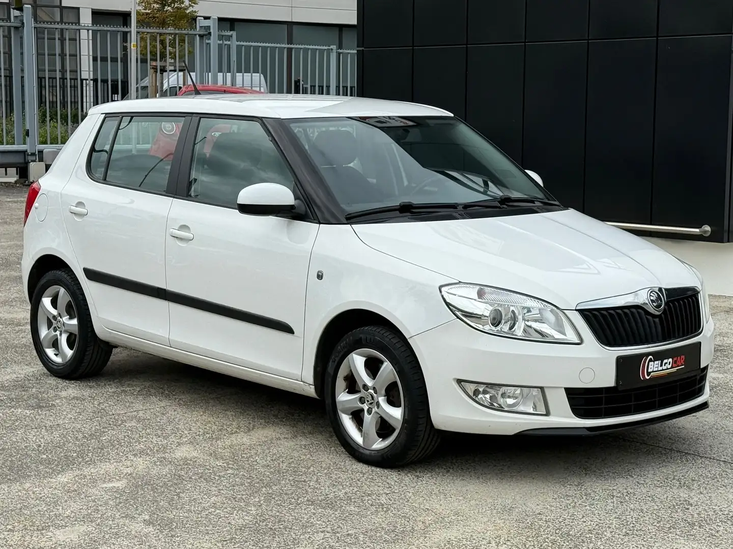 Skoda Fabia 1.2 ESSENCE - AIRCO - CONTRÔLE TECHNIQUE OK Blanc - 1
