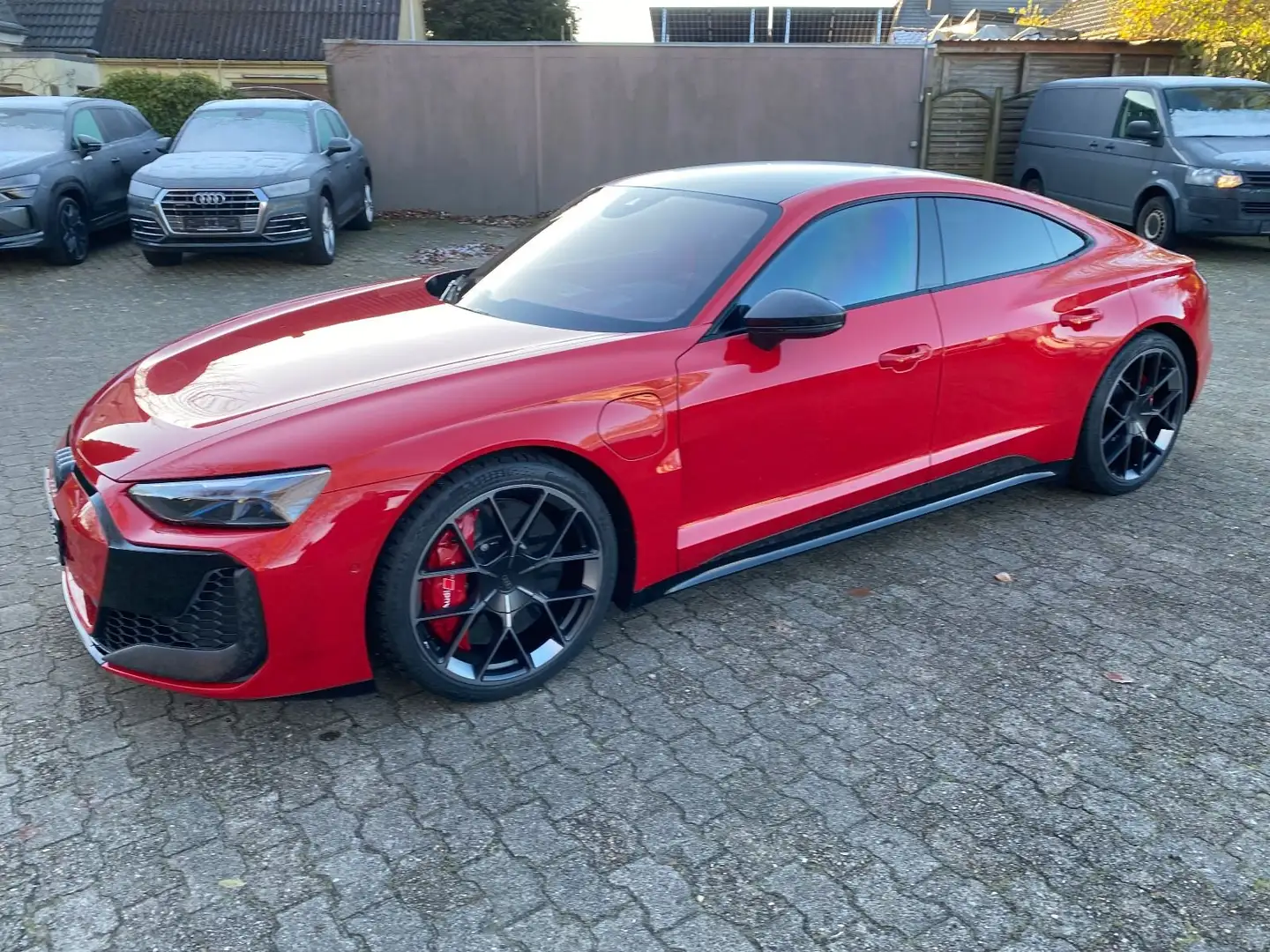 Audi RS e-tron GT e-tron GT RS Performance Anschlussgarantie mögli Rouge - 2