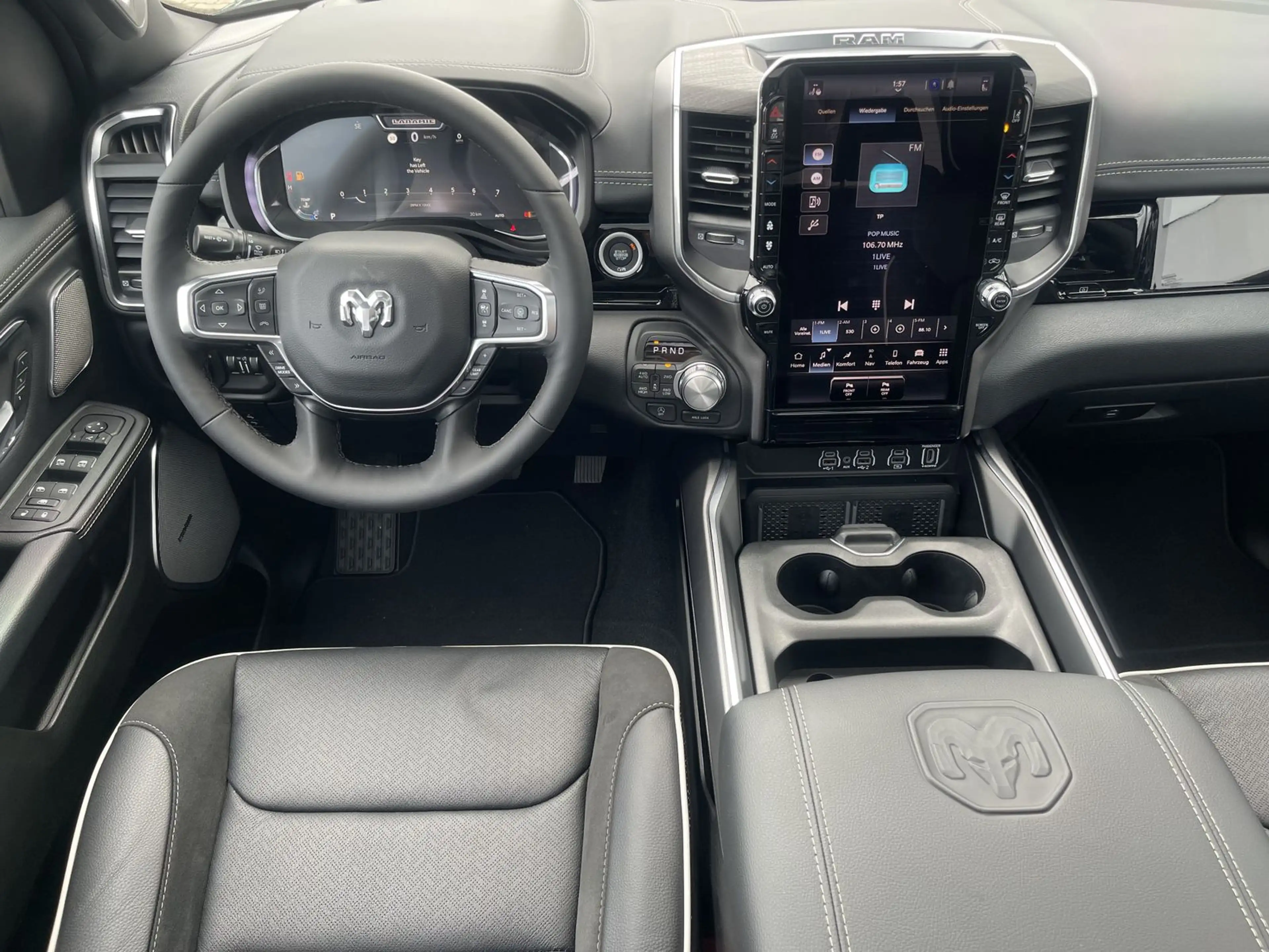 Dodge RAM 1500 Laramie Night 5.7 V8 MJ26 — photo 8