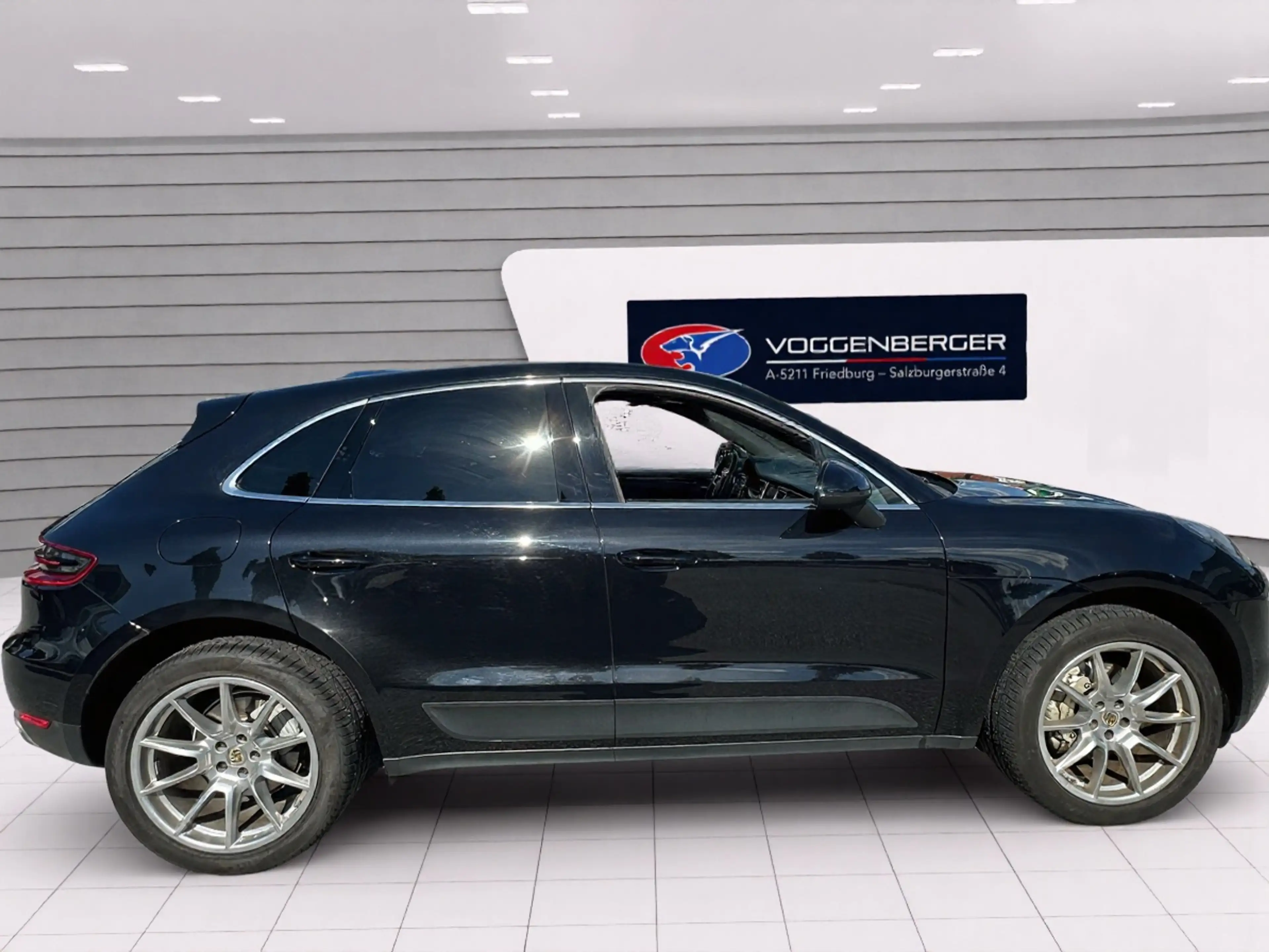 Porsche Macan Macan S 3,0 20 Zoll Räder Burmester Pano — photo 12