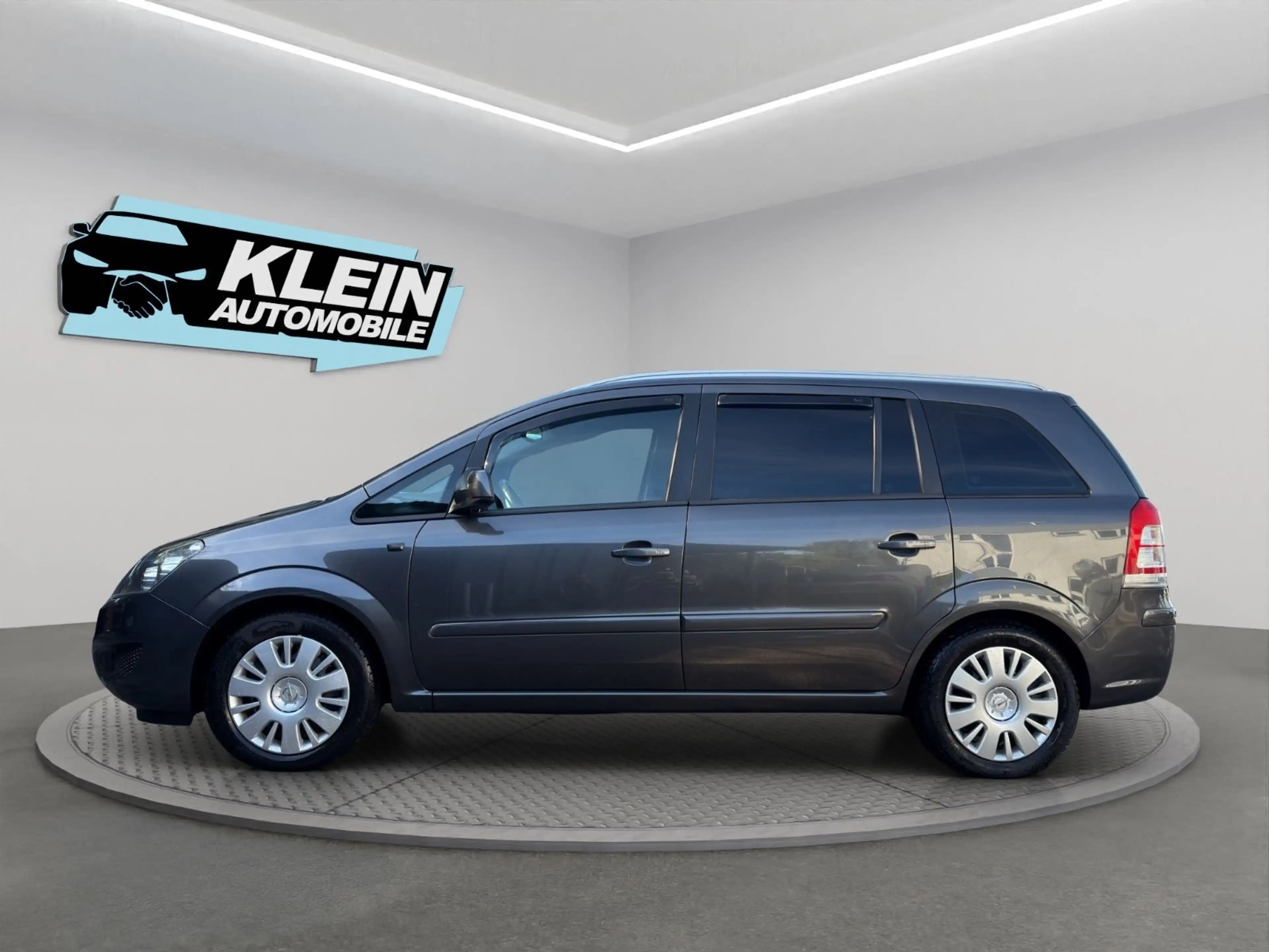 Opel Zafira 1.6 B Family 7.Sitzer TÜV NEU PDC Klima — photo 7