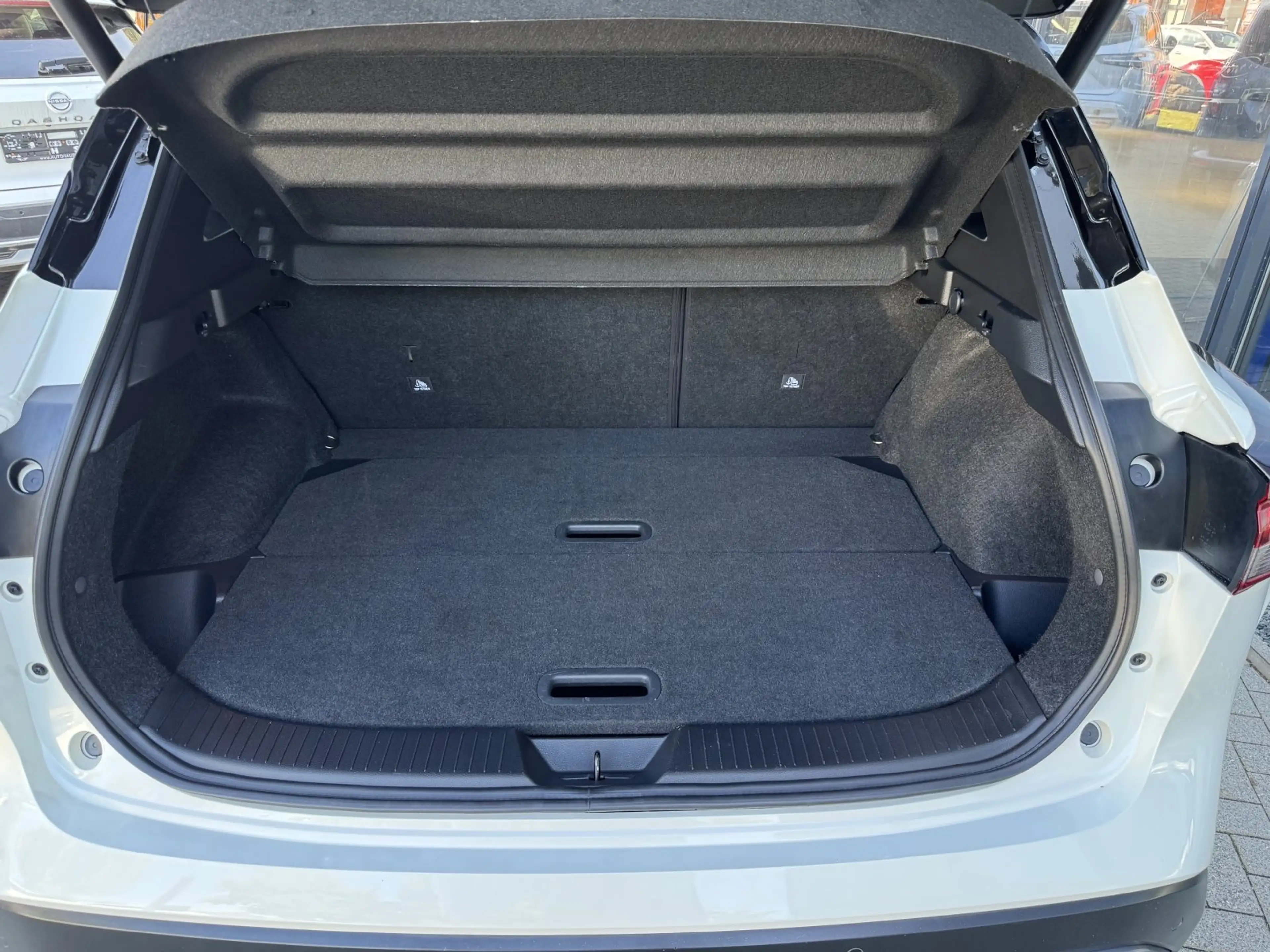 Nissan Qashqai 1.5 VC-T e-POWER TEKNA/PANORAMA/HEAD UP — photo 11