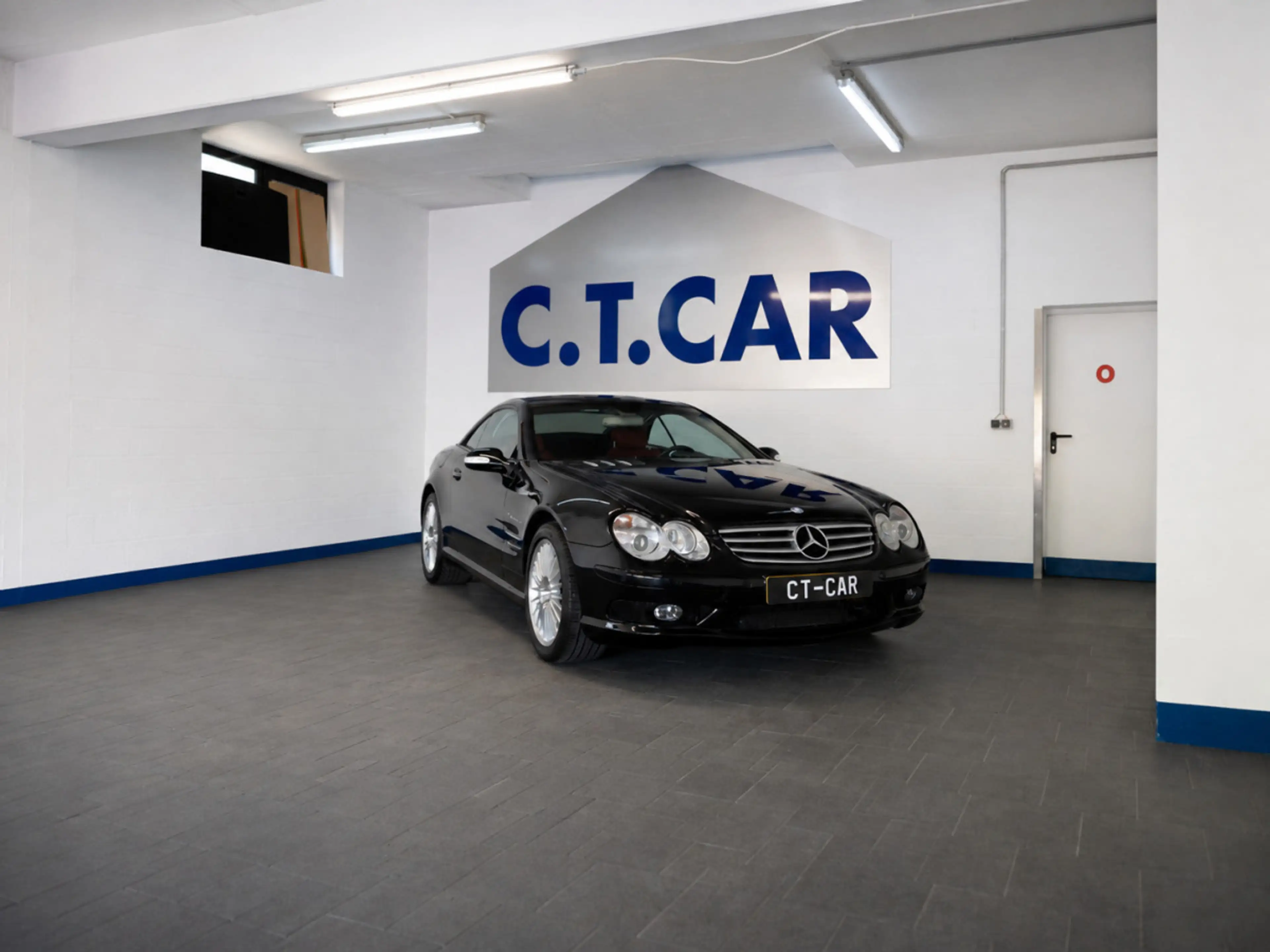 Mercedes-Benz SL 55 AMG - Designo - Panorama — photo 2