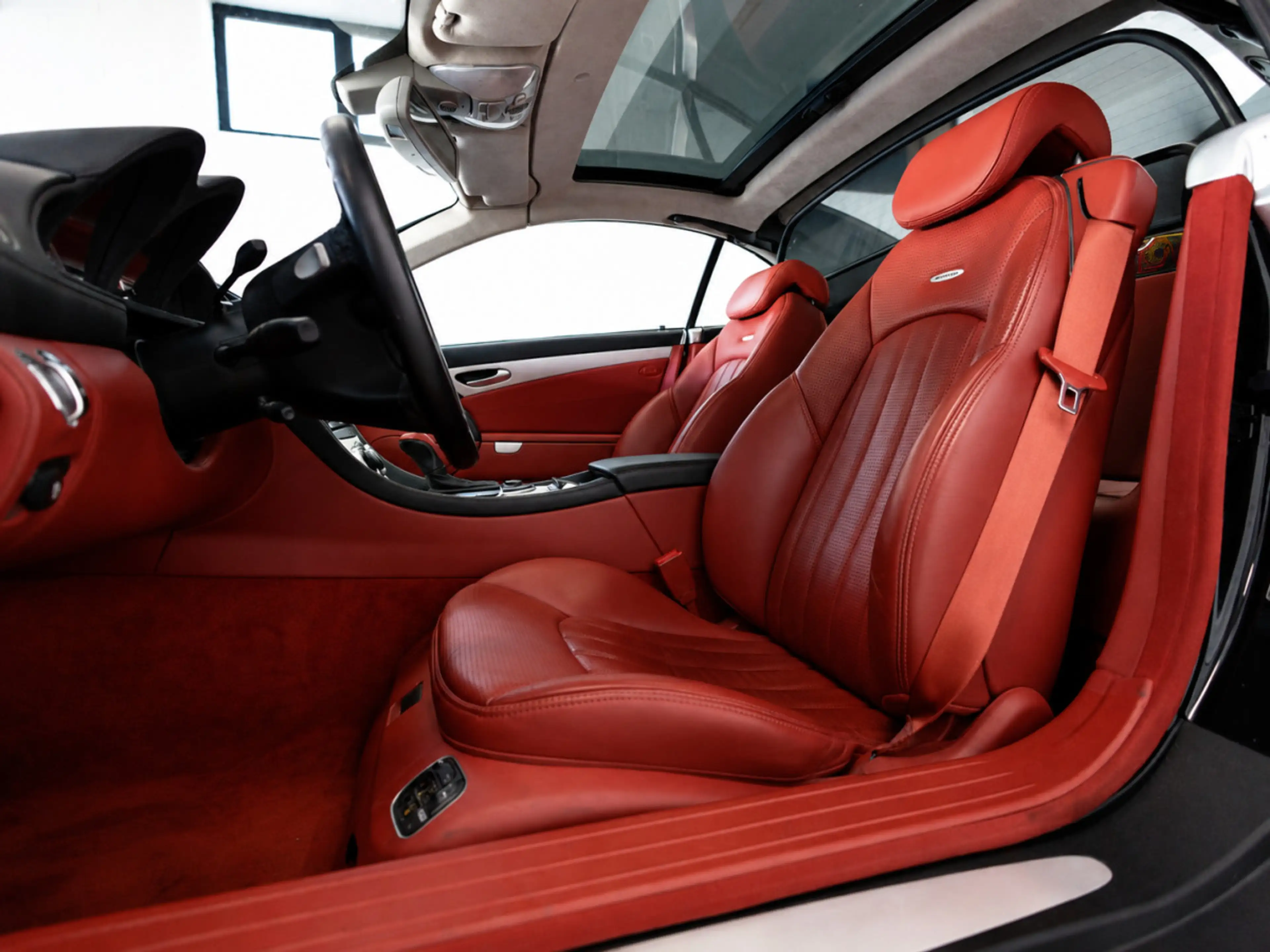 Mercedes-Benz SL 55 AMG - Designo - Panorama — photo 9